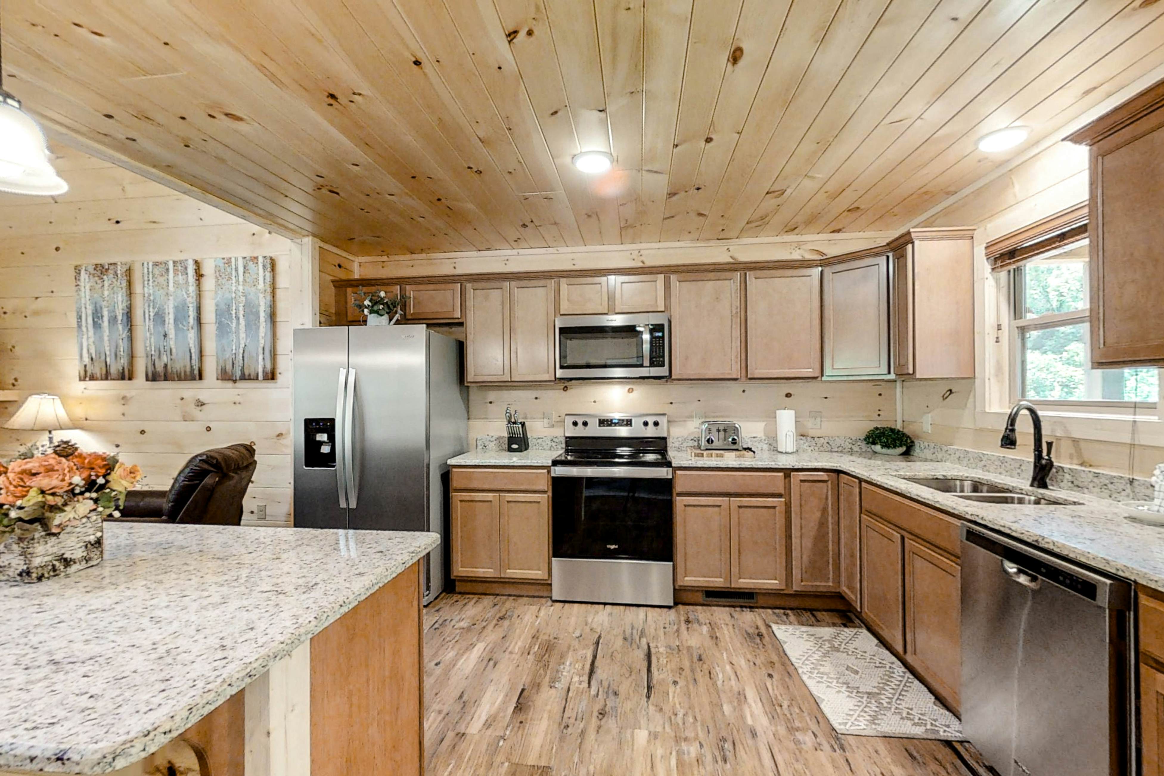 Dog-Friendly Cabin w/Hot Tub, Deck, & Shared Pool + Free Attraction Tickets