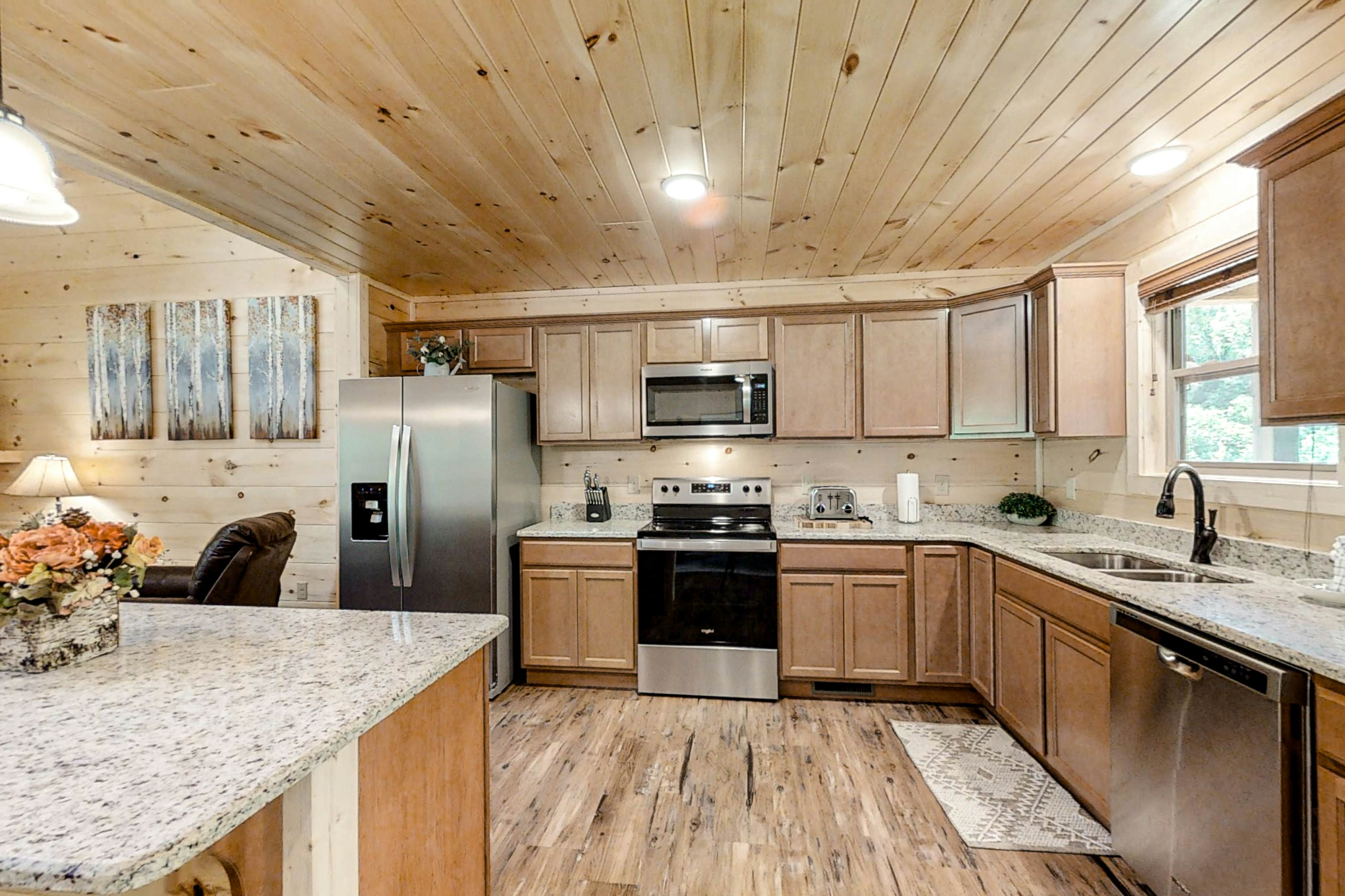 Dog-Friendly Cabin w/Hot Tub, Deck, & Shared Pool + Free Attraction Tickets