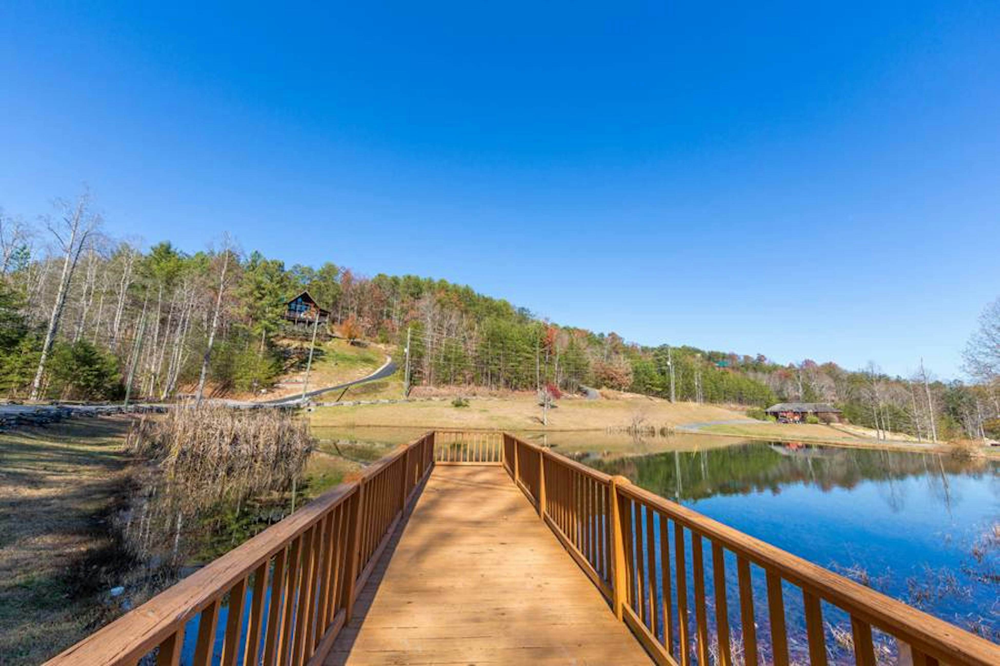 Dog-Friendly Cabin w/Hot Tub, Deck, & Shared Pool + Free Attraction Tickets