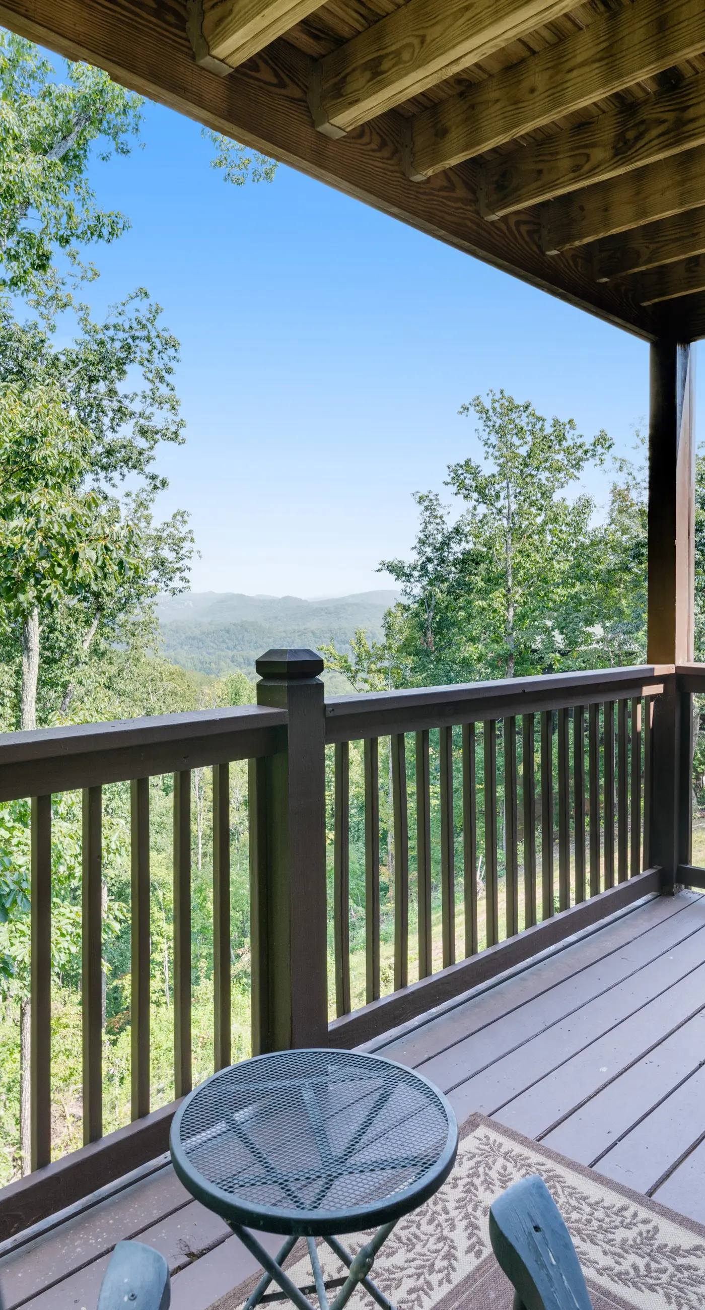 Log Mtn Escape ・Stunning Views・Deck・Firepit・Games