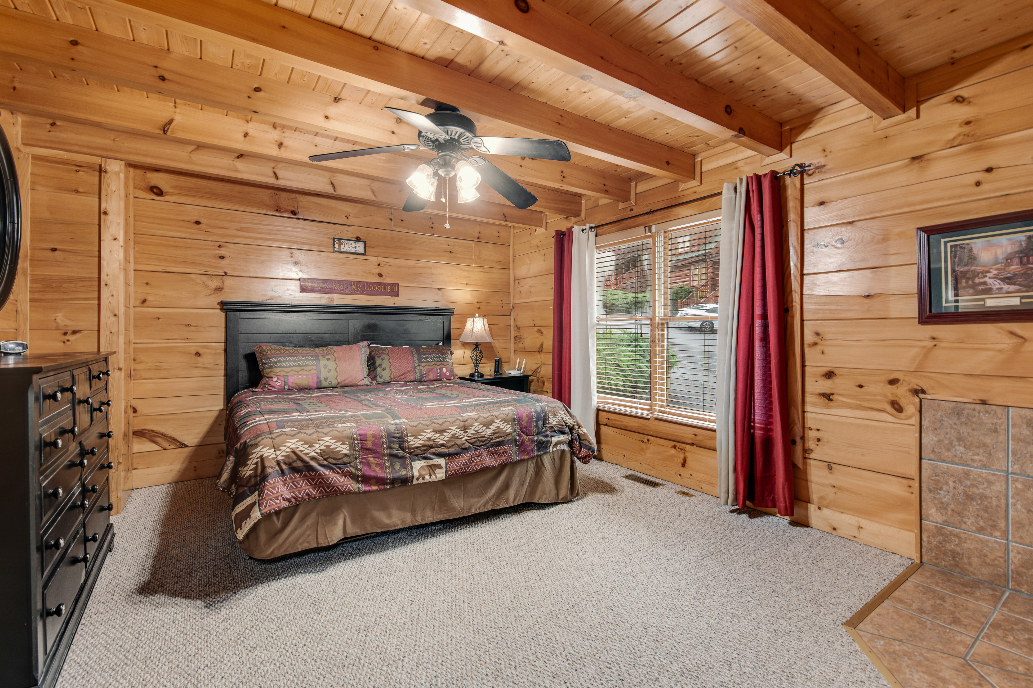 Mtn View Cabin W Hot Tub, Sleeps 8・Resort Pool