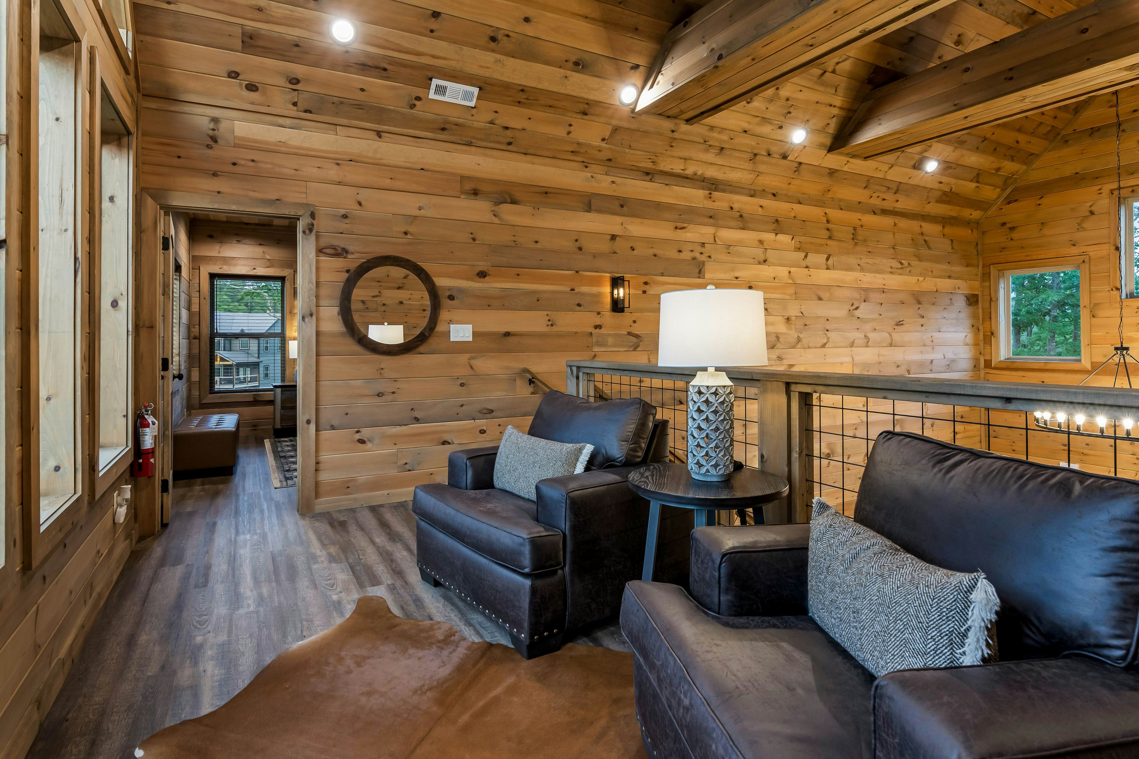 Spacious Scenic Cabin, Sleep 12・Games・Hot Tub・View