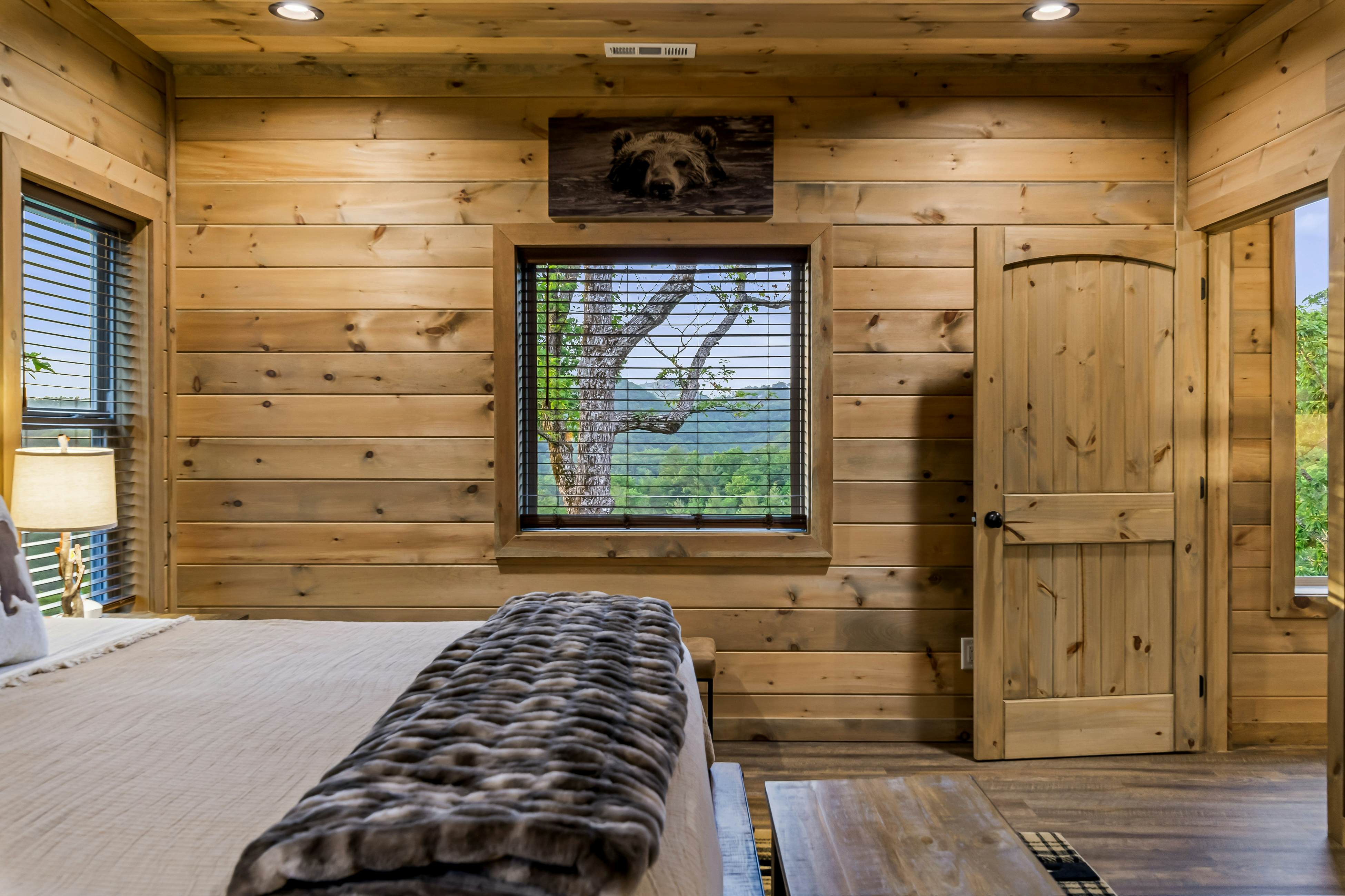 Spacious Scenic Cabin, Sleep 12・Games・Hot Tub・View