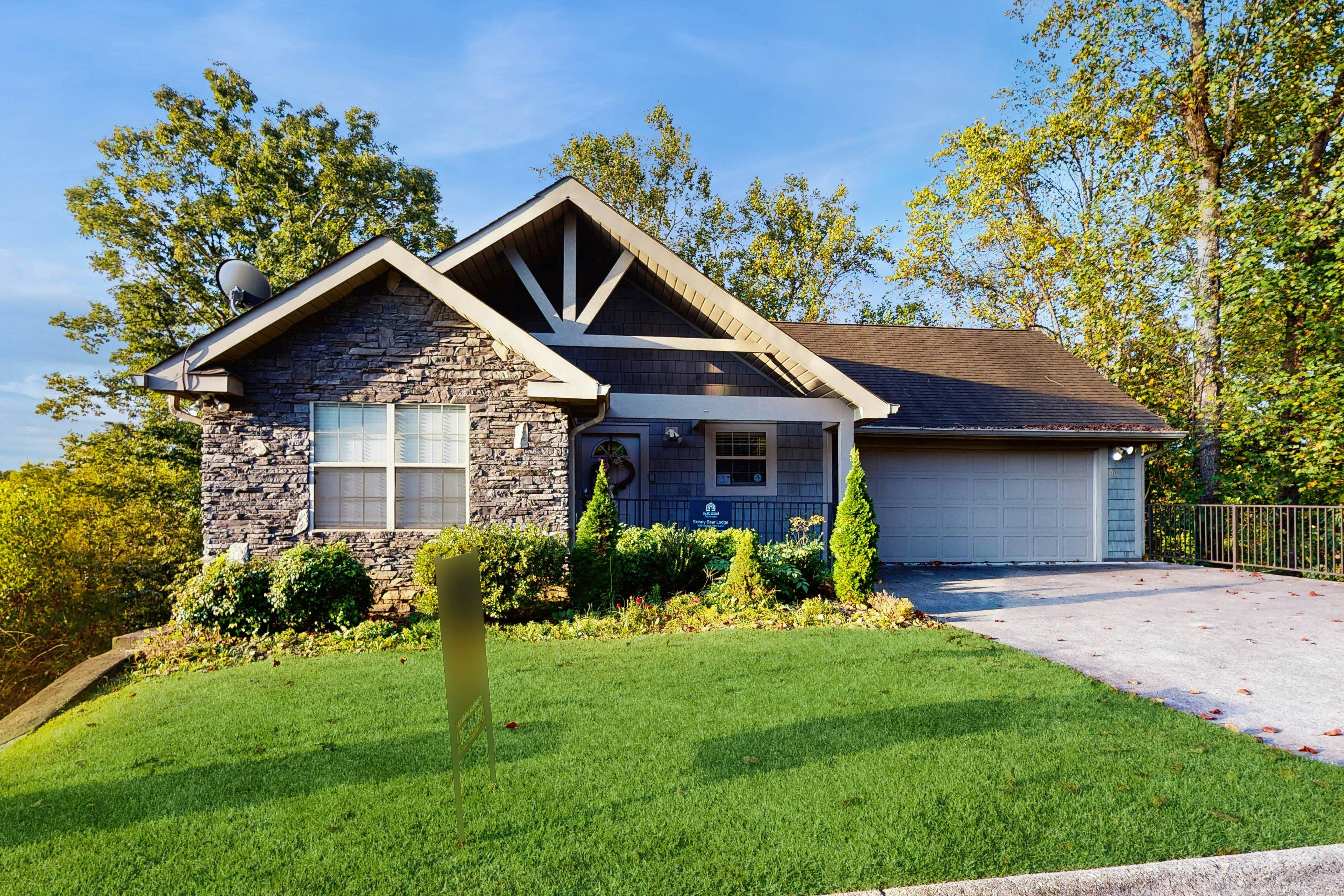 Stunning & Serene Cabin, Sleeps 6・Hot Tub・Grill