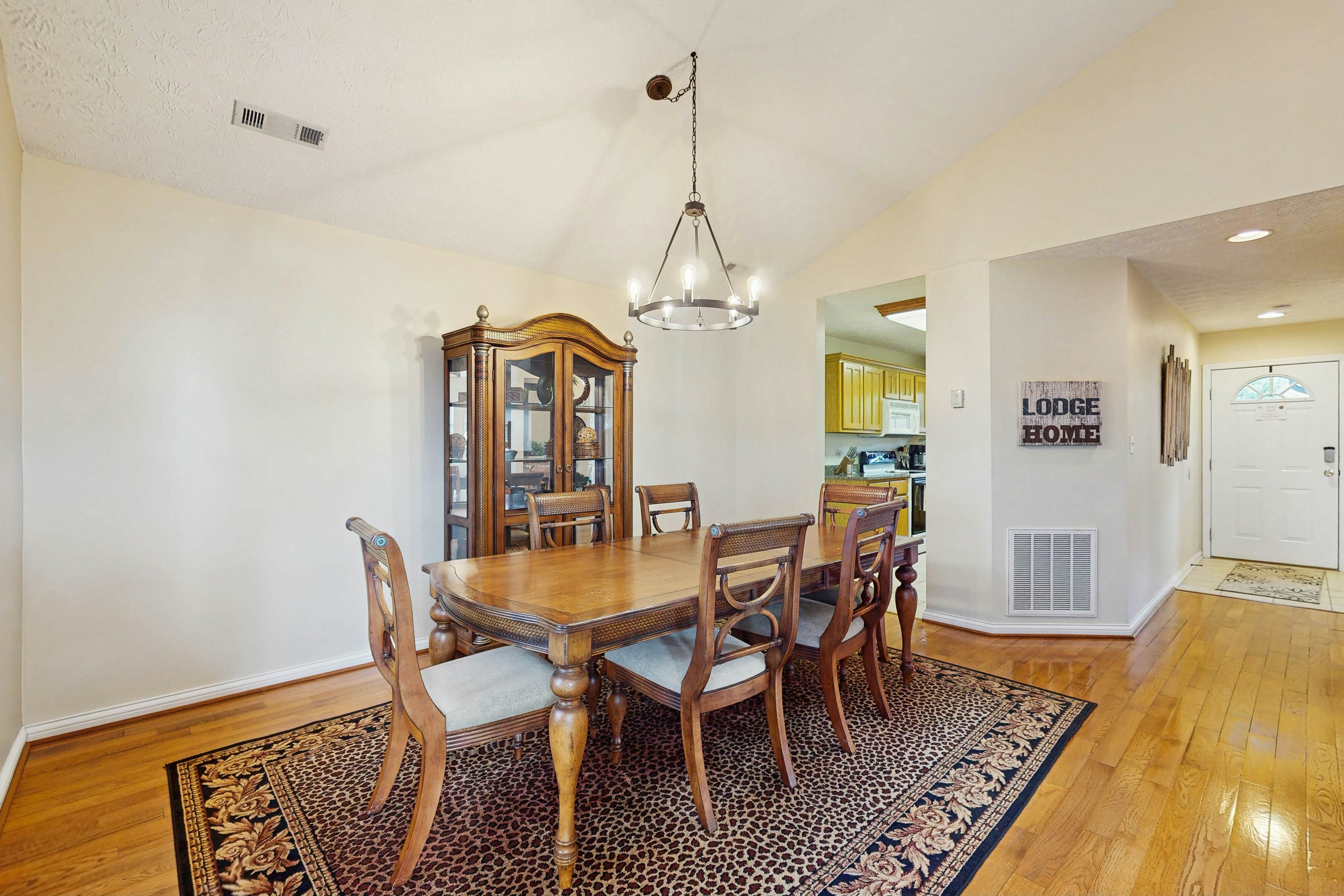 Stunning & Serene Cabin, Sleeps 6・Hot Tub・Grill