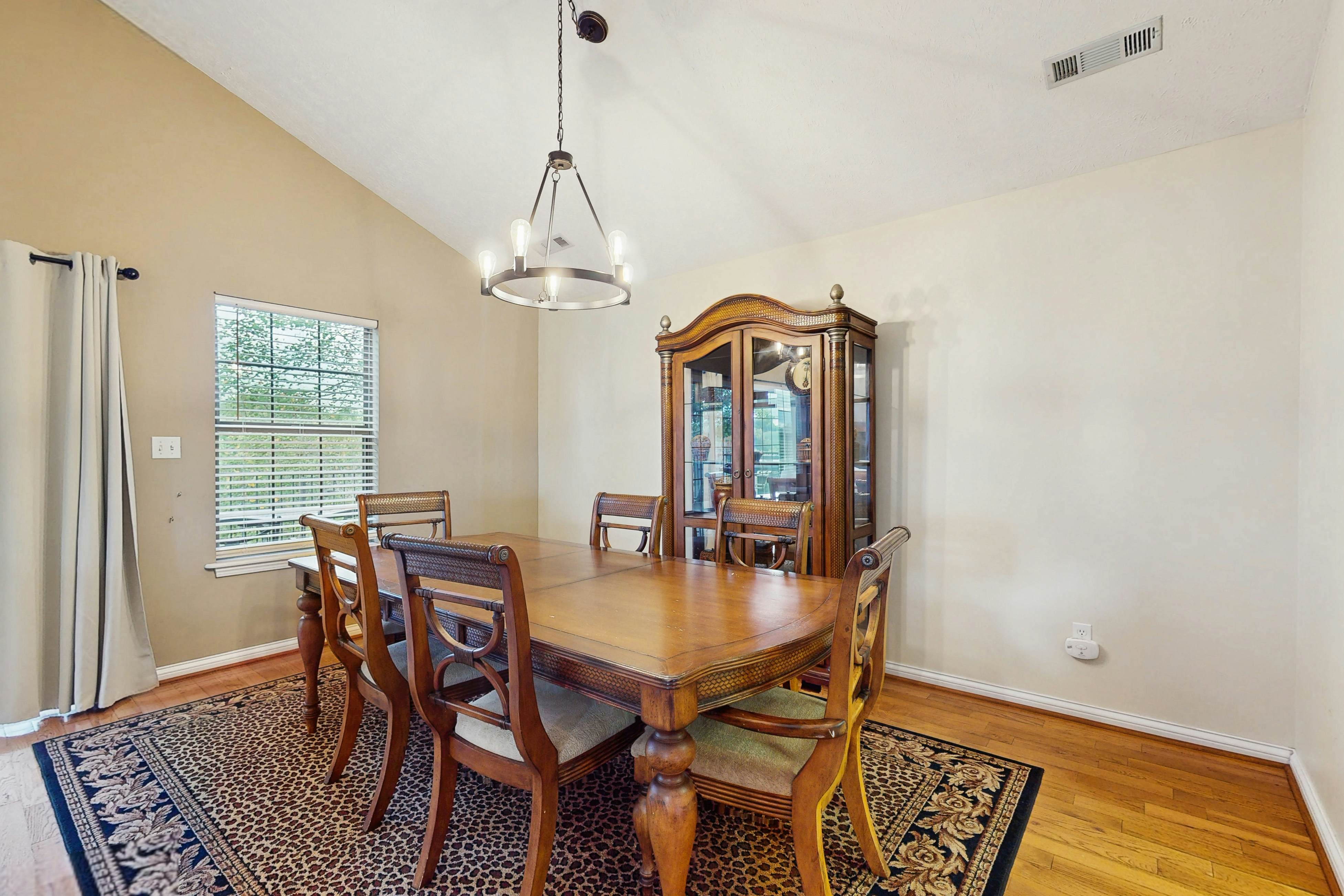 Stunning & Serene Cabin, Sleeps 6・Hot Tub・Grill