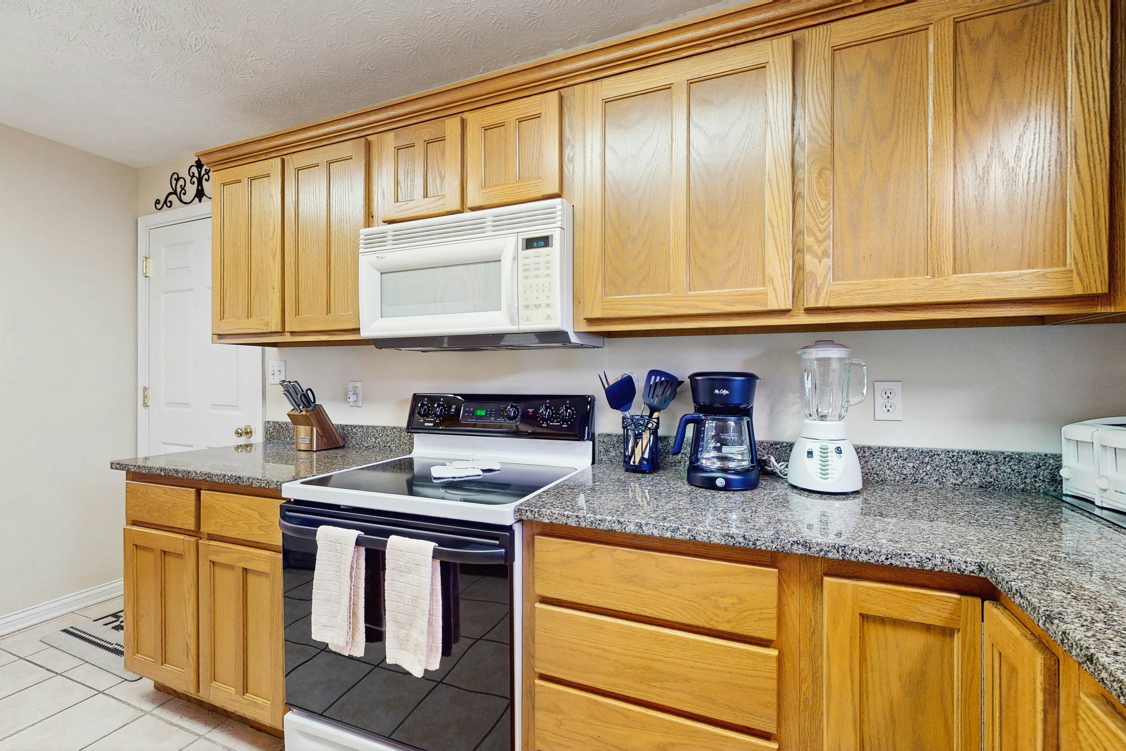 Stunning & Serene Cabin, Sleeps 6・Hot Tub・Grill