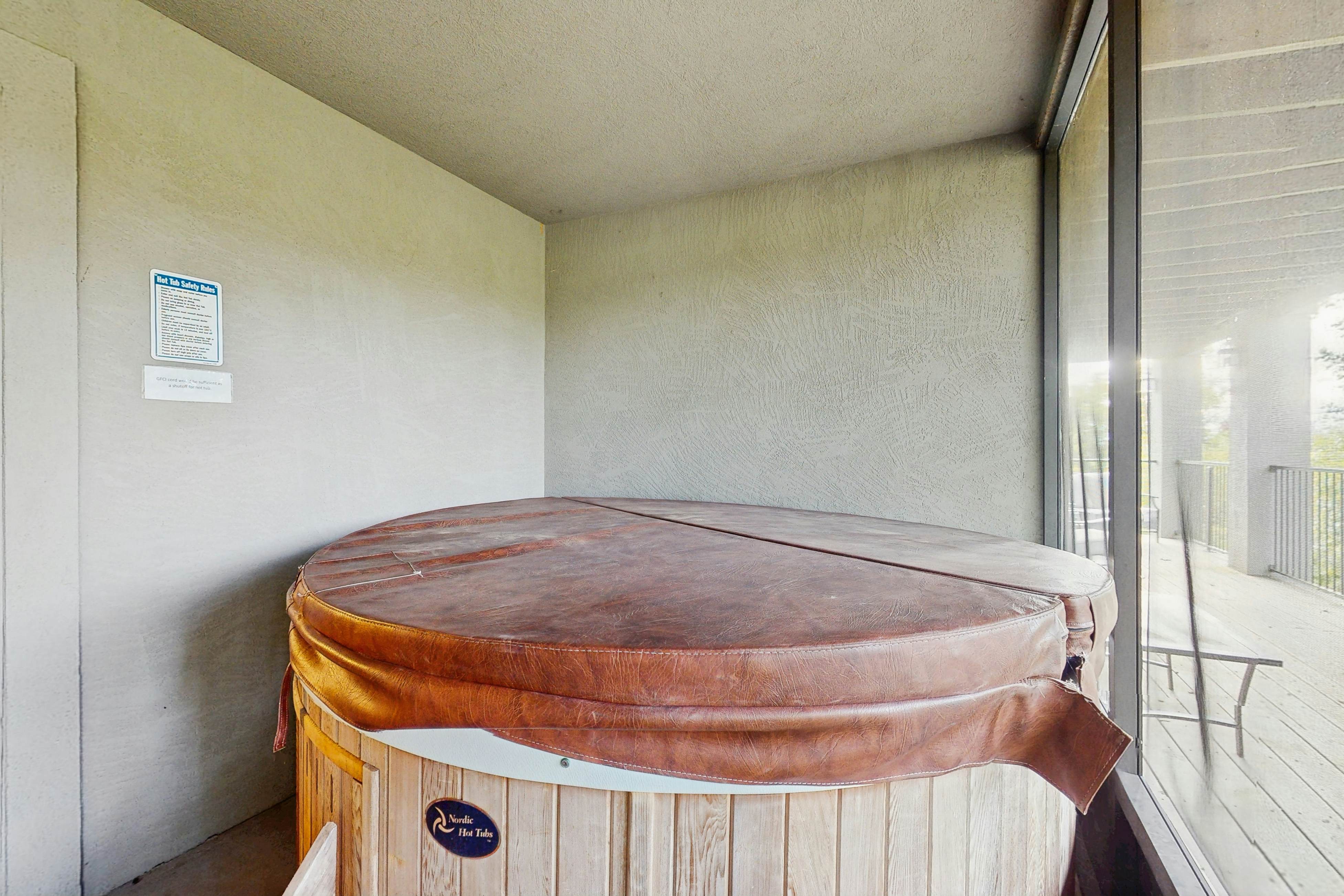 Stunning & Serene Cabin, Sleeps 6・Hot Tub・Grill