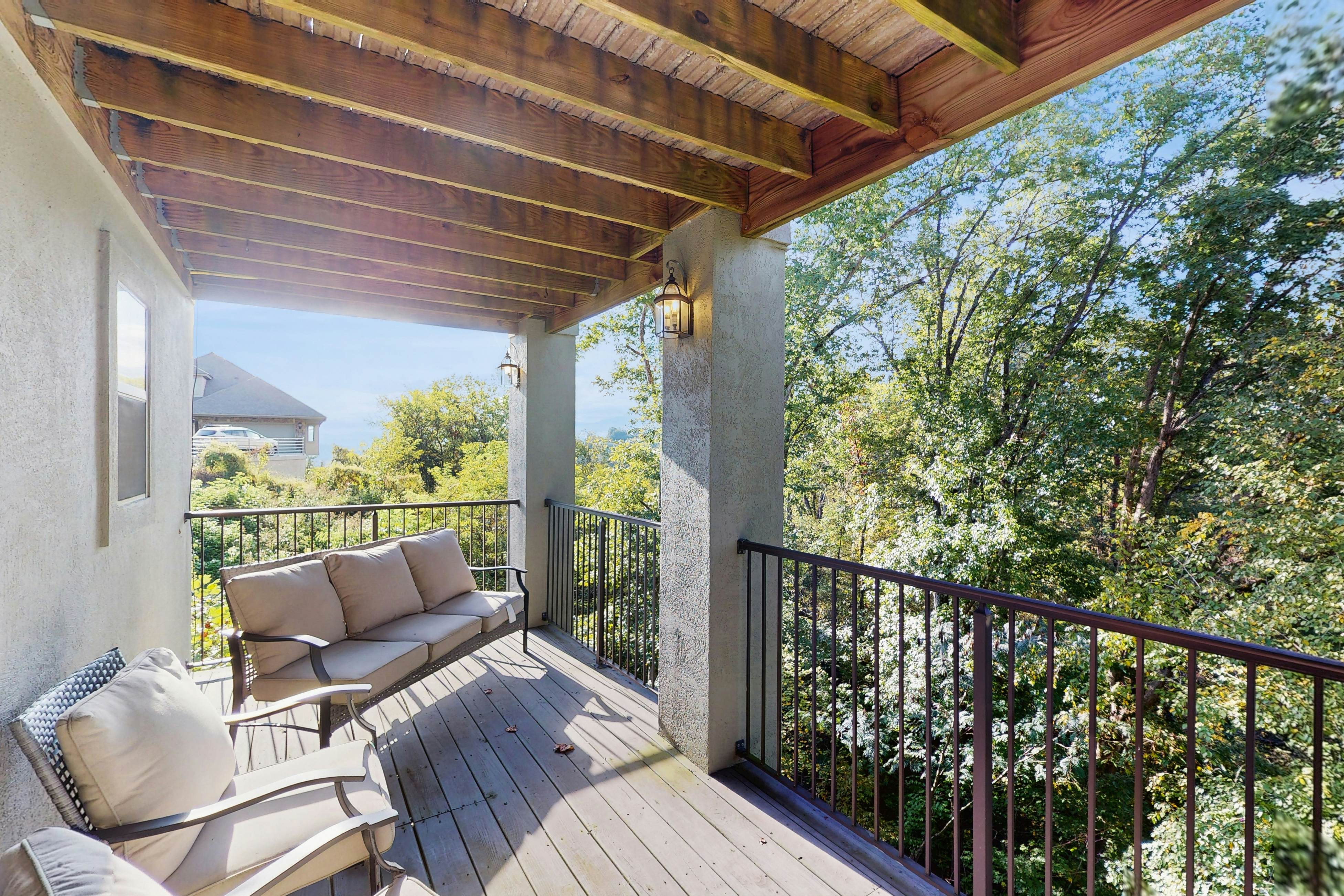 Stunning & Serene Cabin, Sleeps 6・Hot Tub・Grill