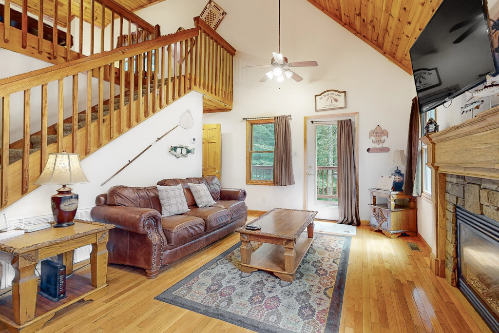 Cabin Near Smokies・Pool Table・Mtn View Deck・Grill