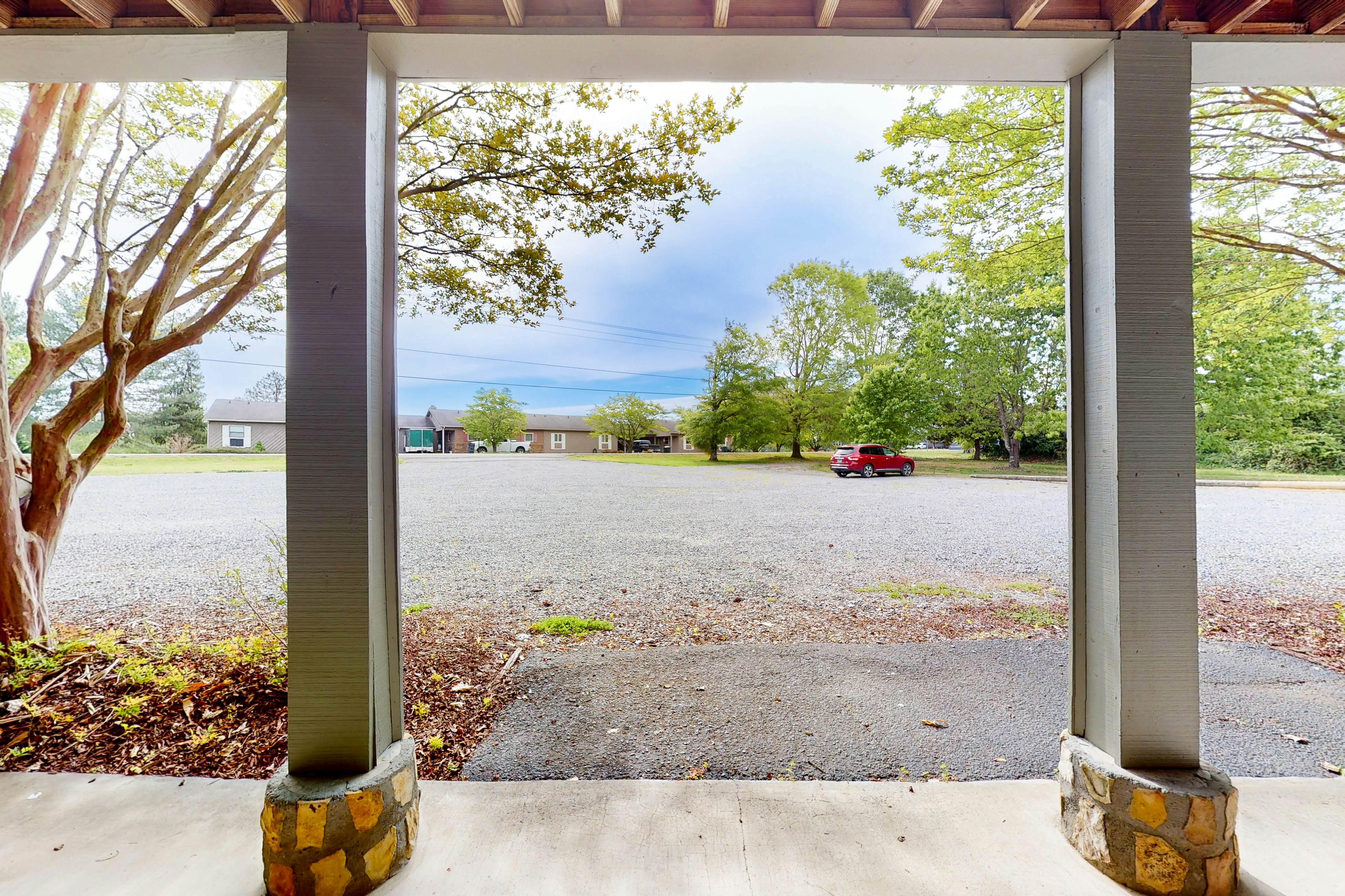 Near Douglas Lake・1st Floor Studio・Dog Friendly