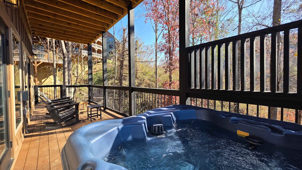 Enchanting Cabin, Sleeps 12, Hot Tub, Game Room