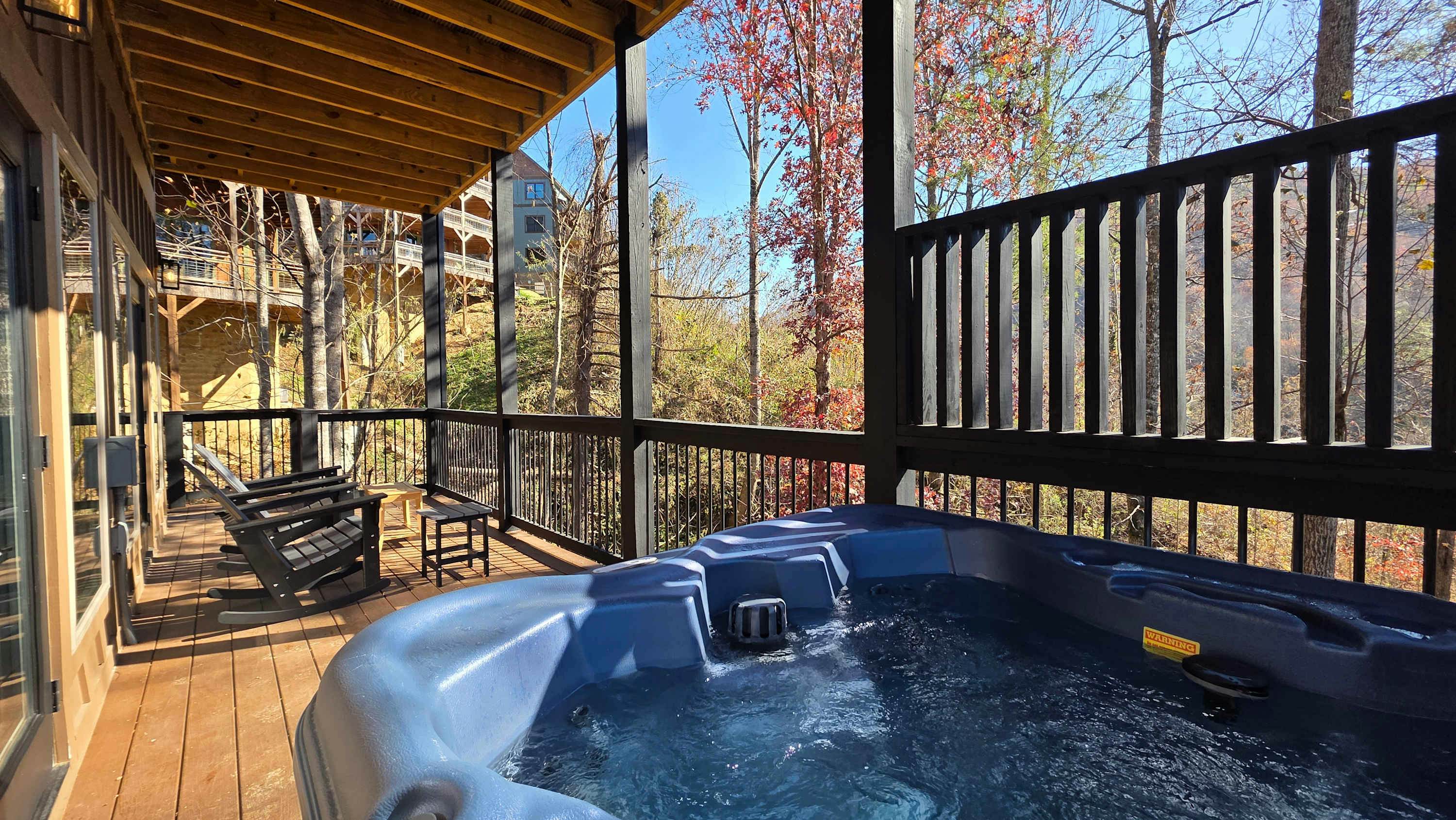 Enchanting Cabin, Sleeps 12・Hot Tub・Game Room