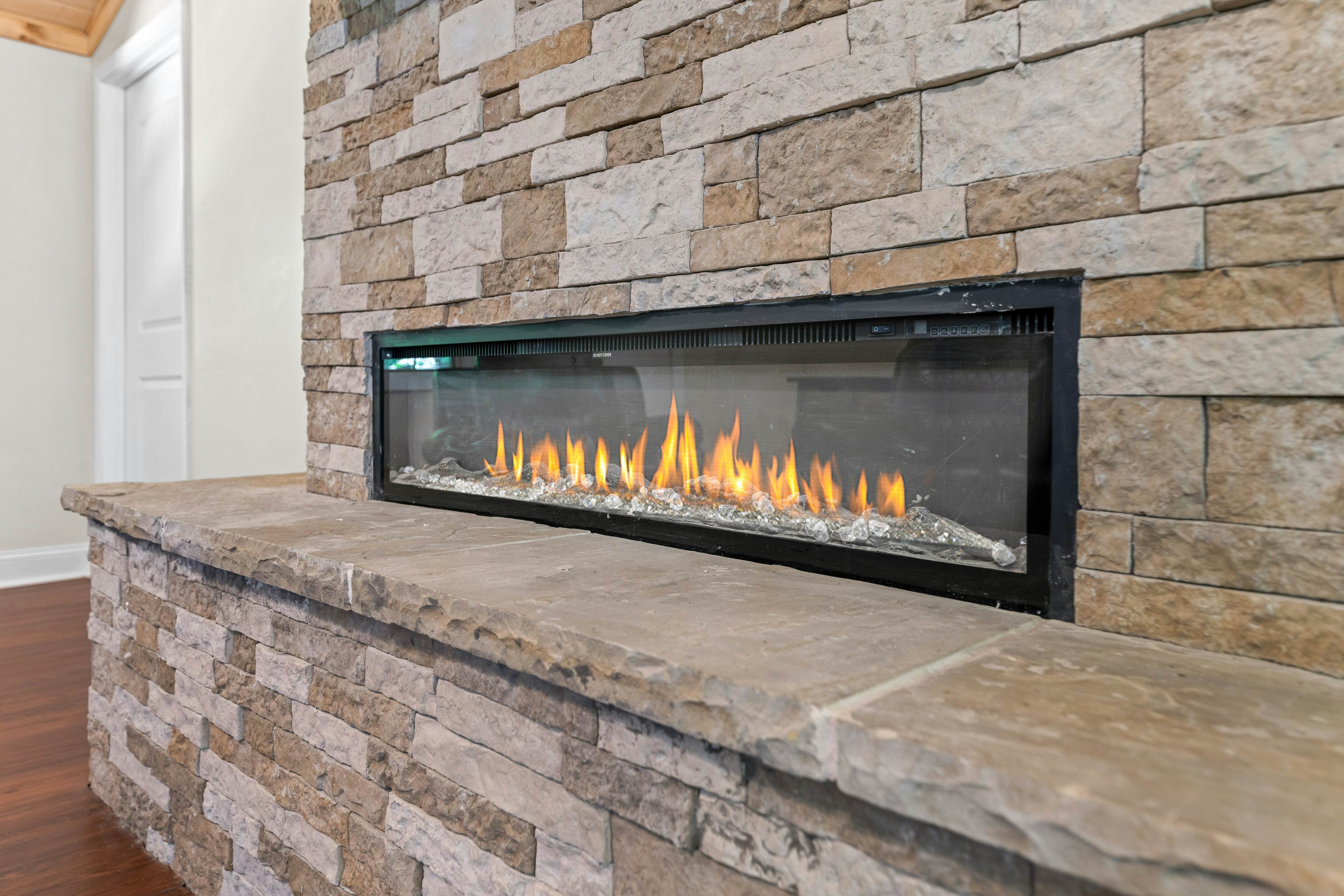 Charming Dog Friendly Cabin, Sleeps 10・Hot Tub