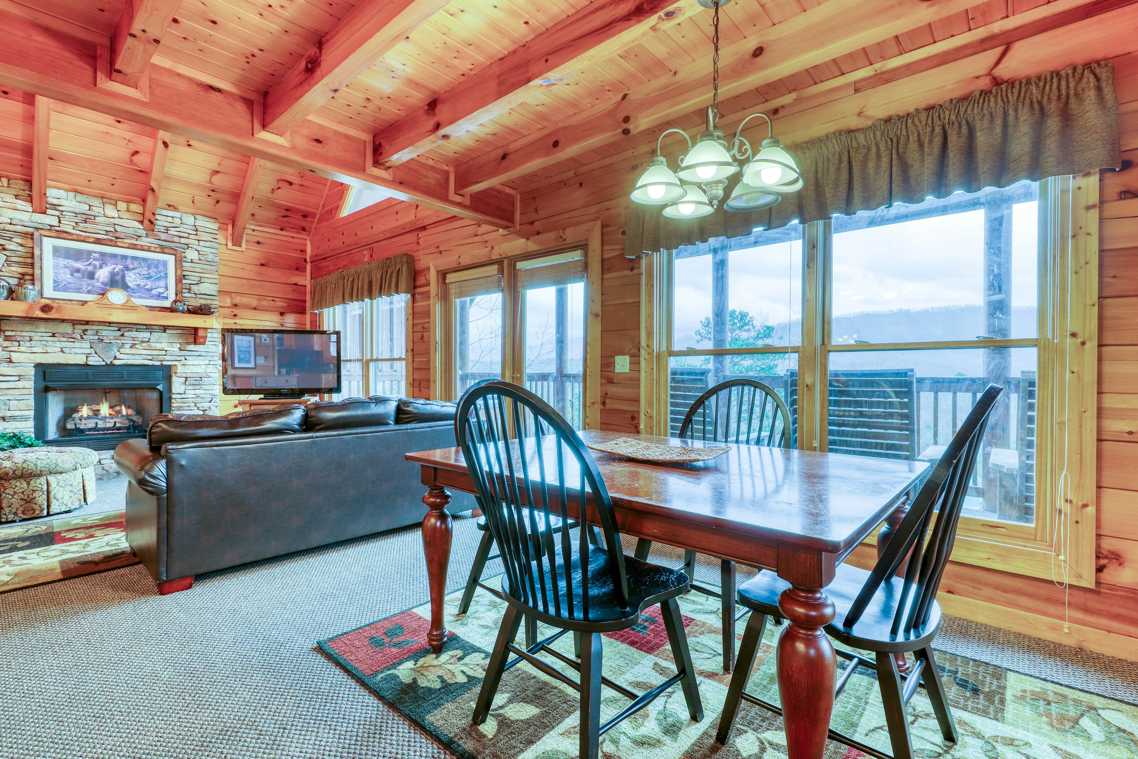 Hilltop cabin w/Free Attraction Tickets, hot tub, game room, views & resort pool