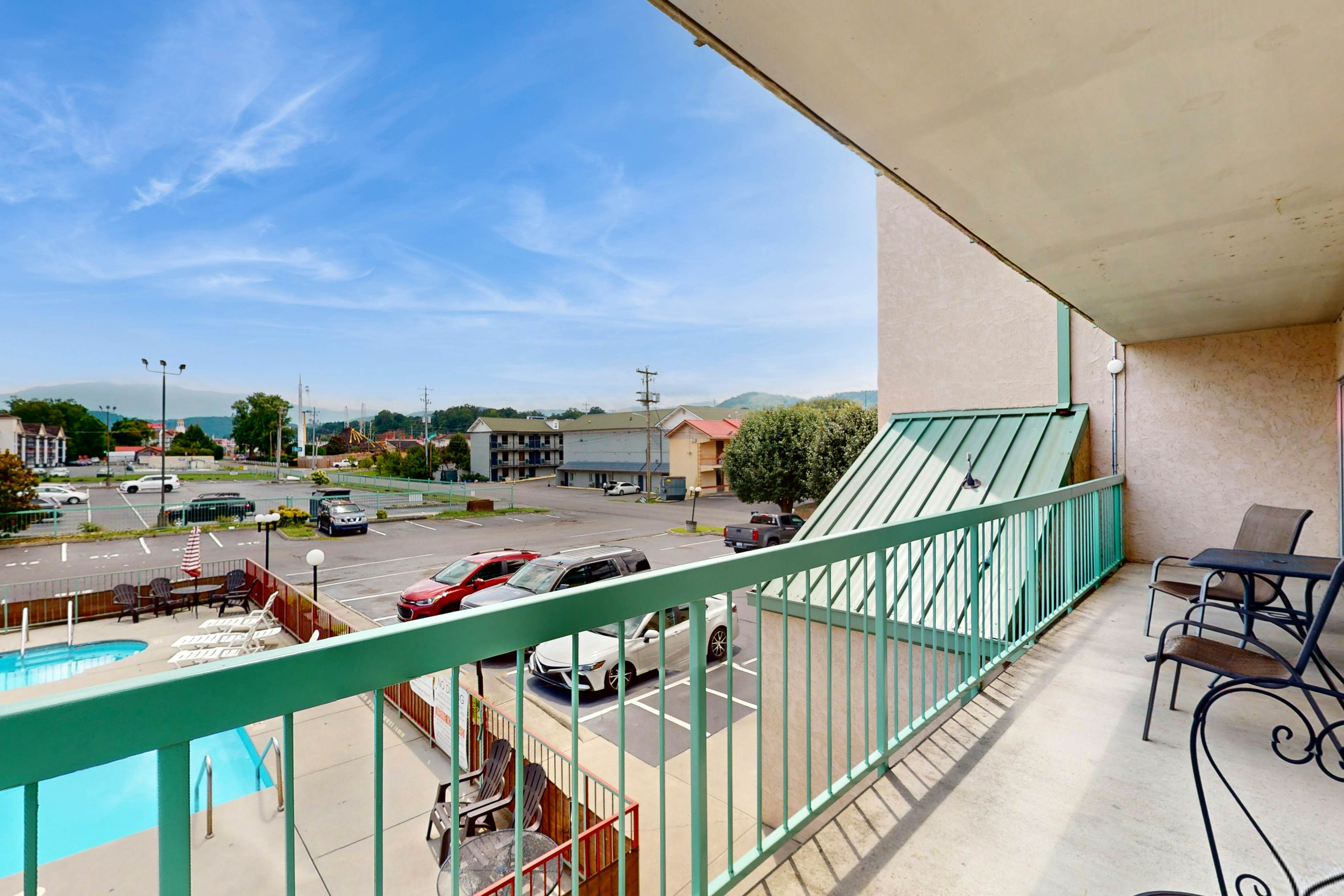 Retreat w/ Pool | Close to Pigeon Forge Main Parkway | Free Attraction Tickets