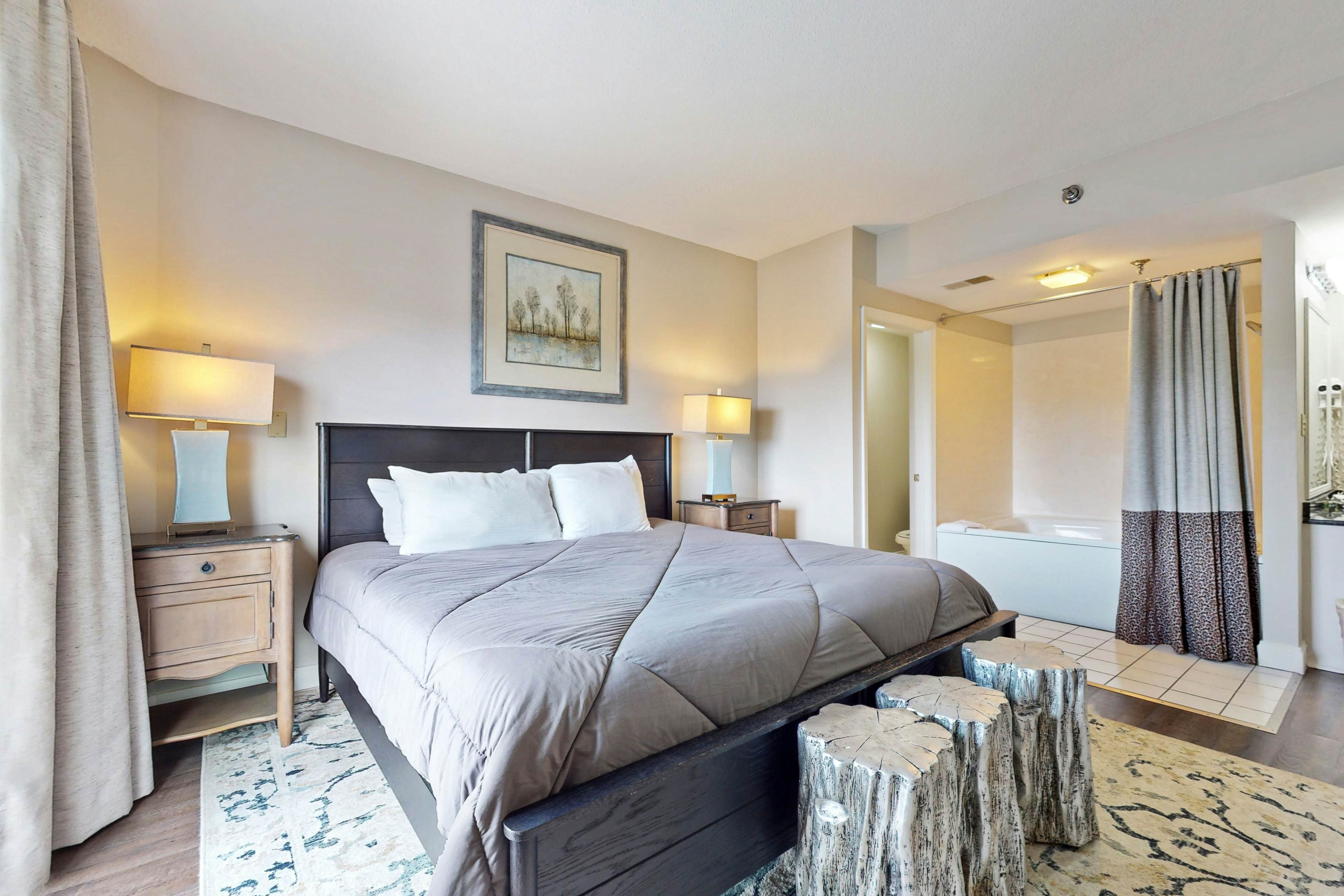 Retreat w/ Pool | Close to Pigeon Forge Main Parkway | Free Attraction Tickets