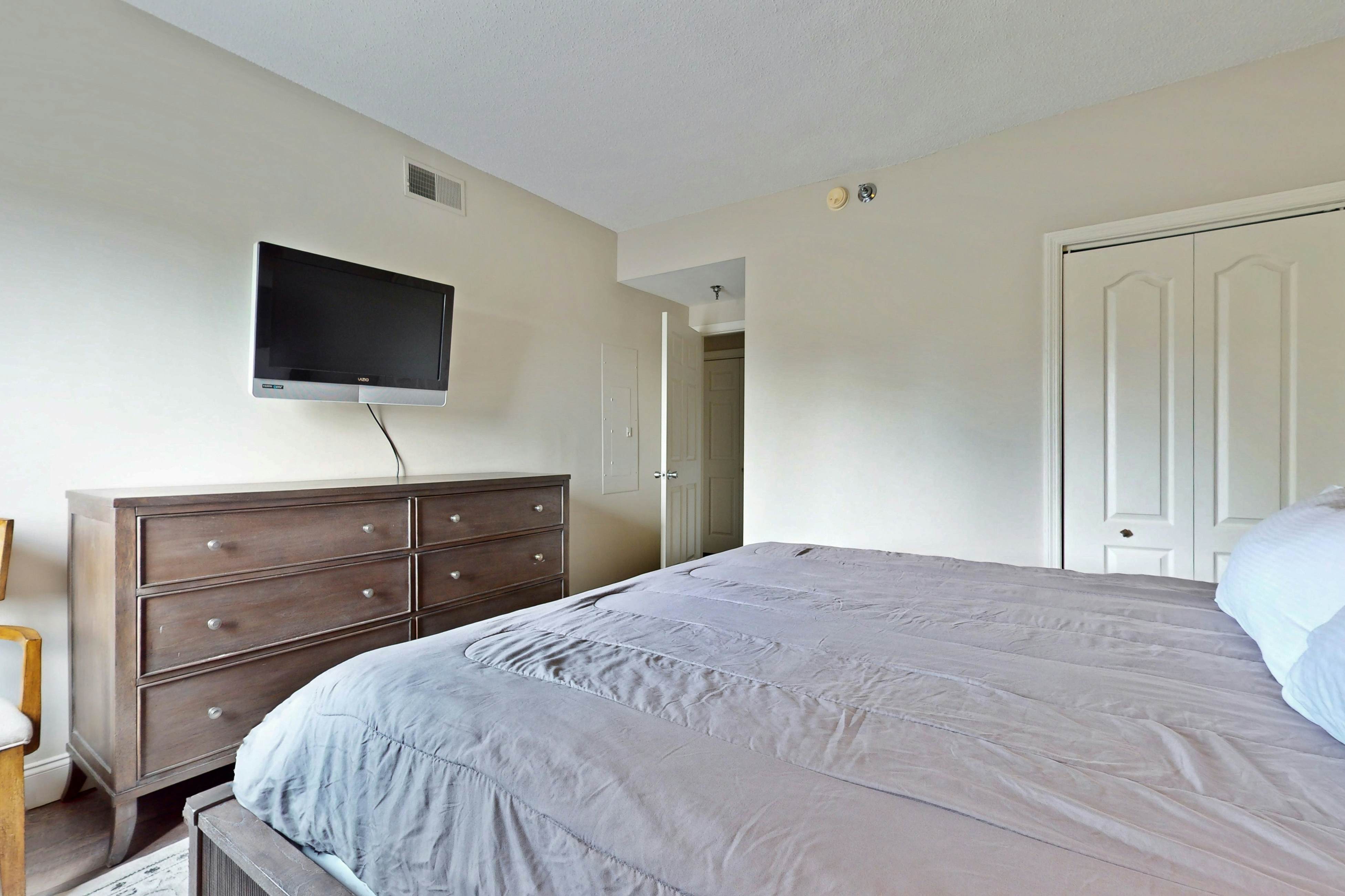 Retreat w/ Pool | Close to Pigeon Forge Main Parkway | Free Attraction Tickets