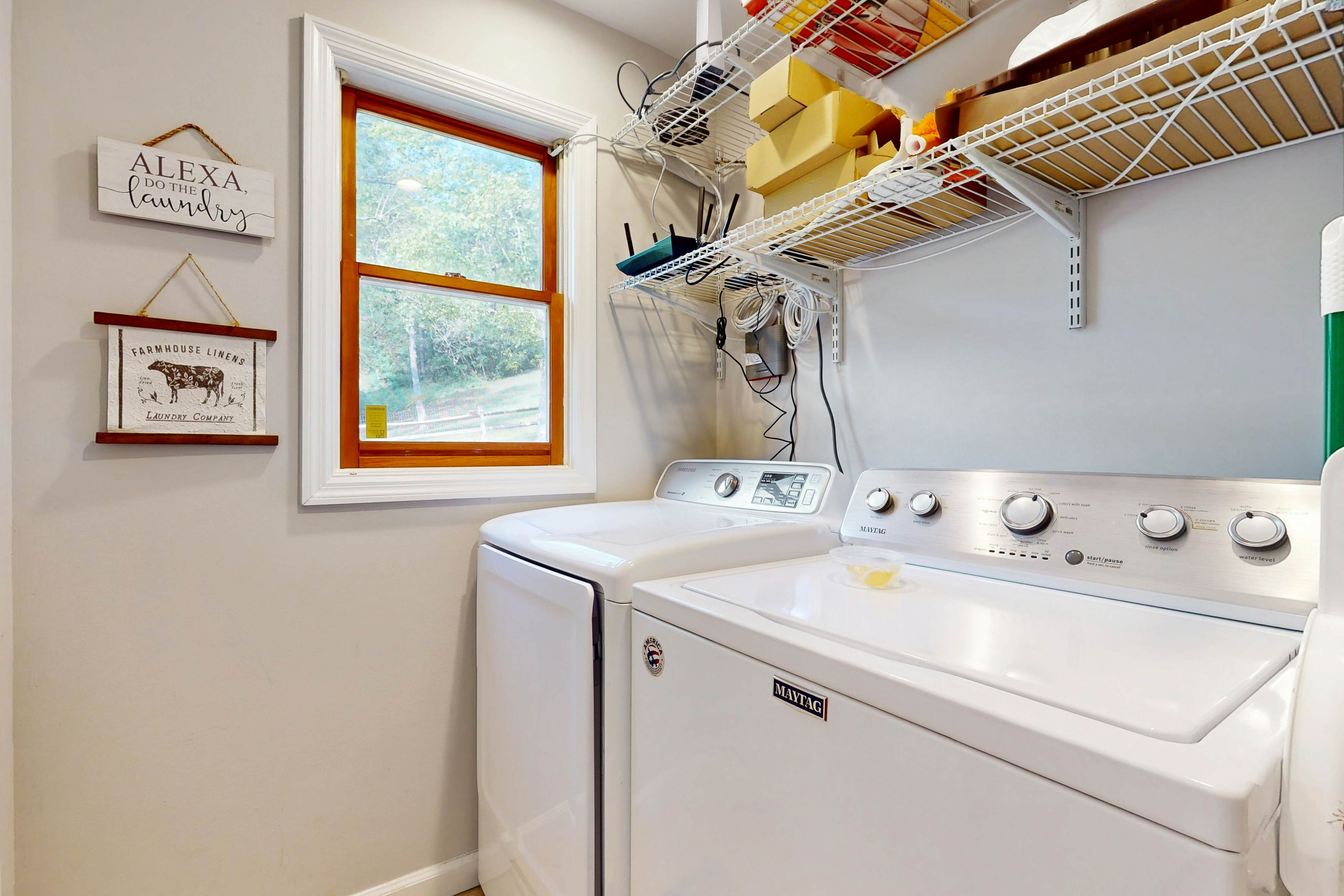 Classic farmhouse-style home w/ front porch, hot tub, & free attraction tickets