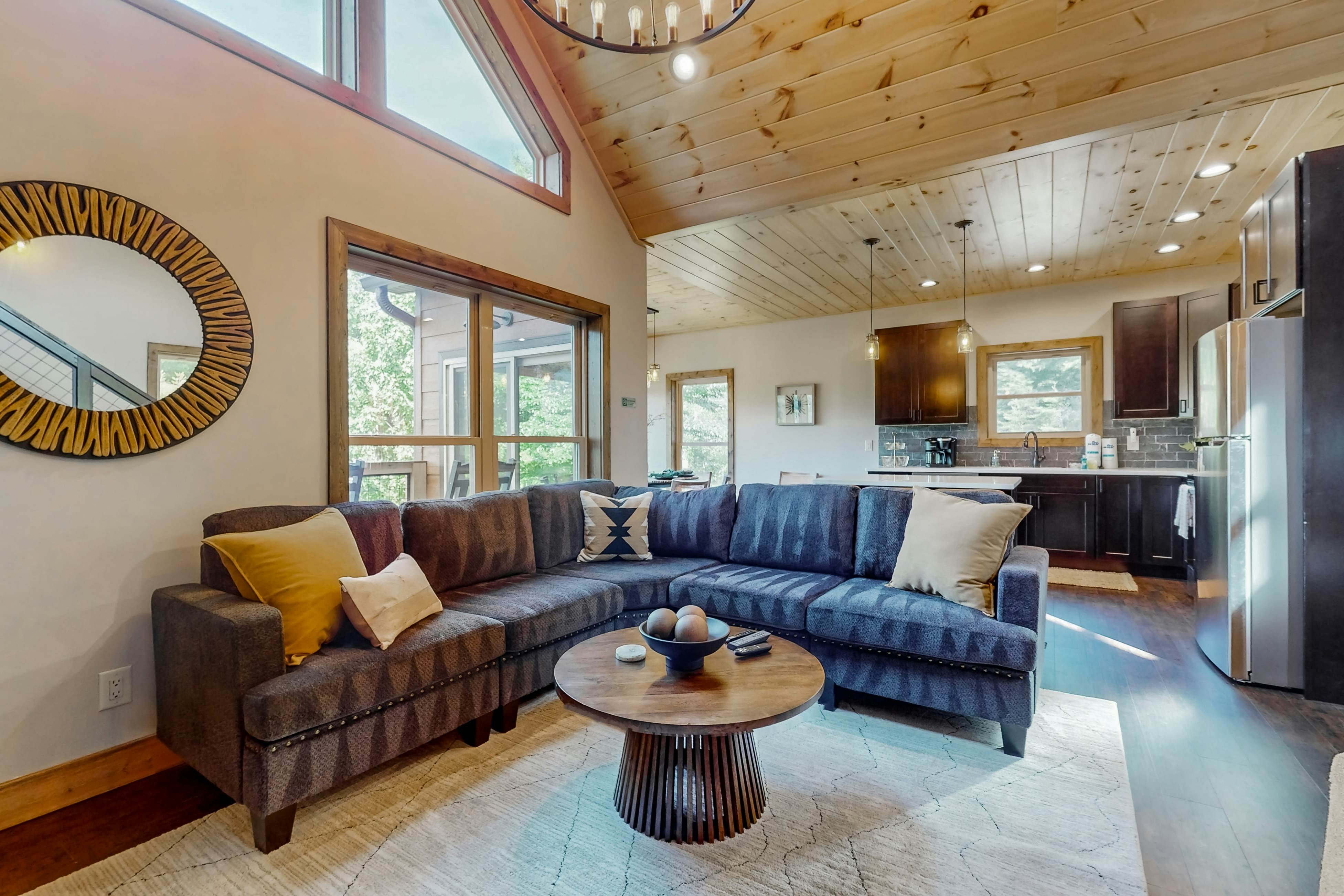 Modern Luxe Cabin w/Hot Tub, Mountain Views, Game Room, +Free Attraction Tickets