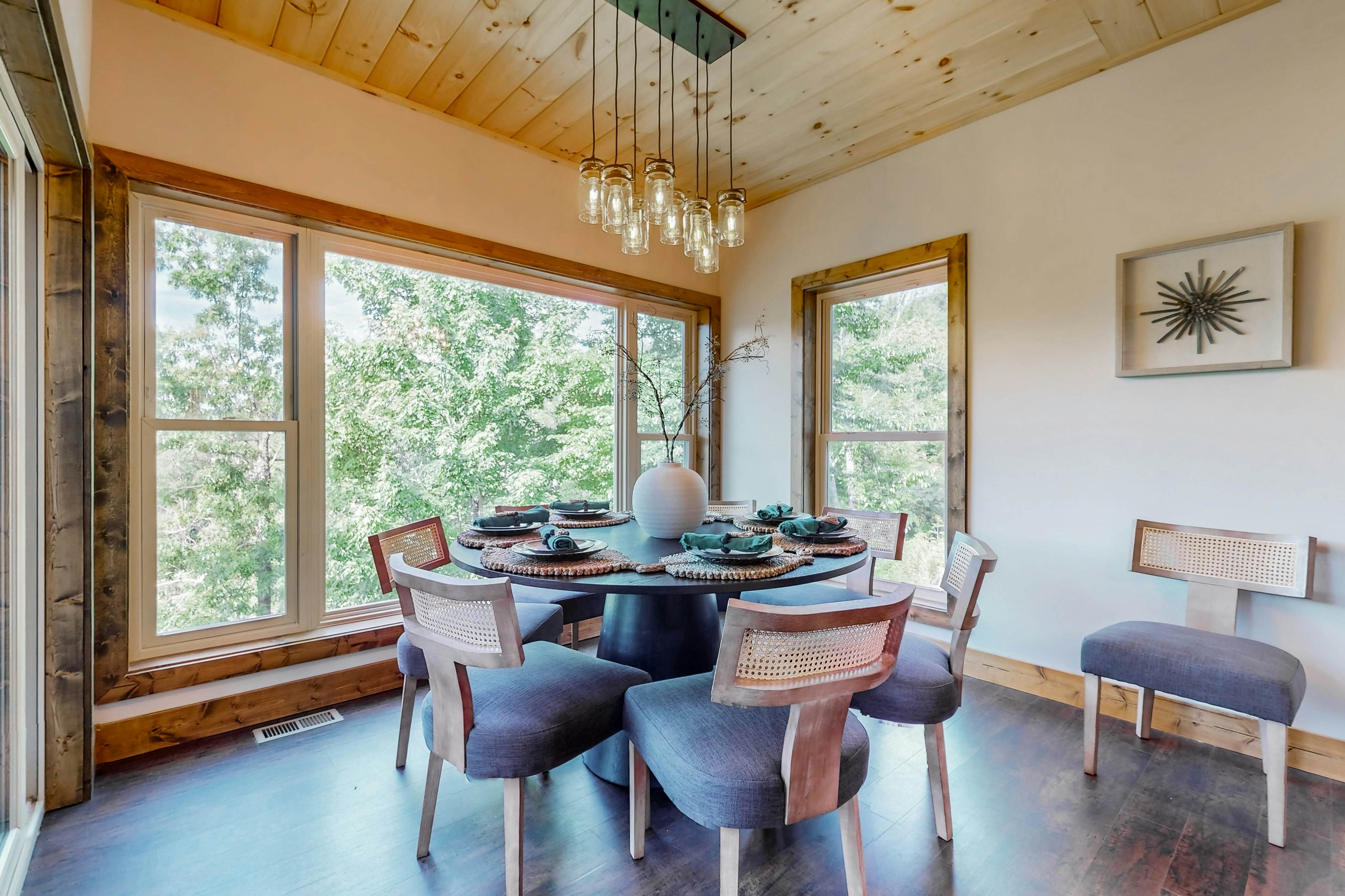 Modern Luxe Cabin w/Hot Tub, Mountain Views, Game Room, +Free Attraction Tickets