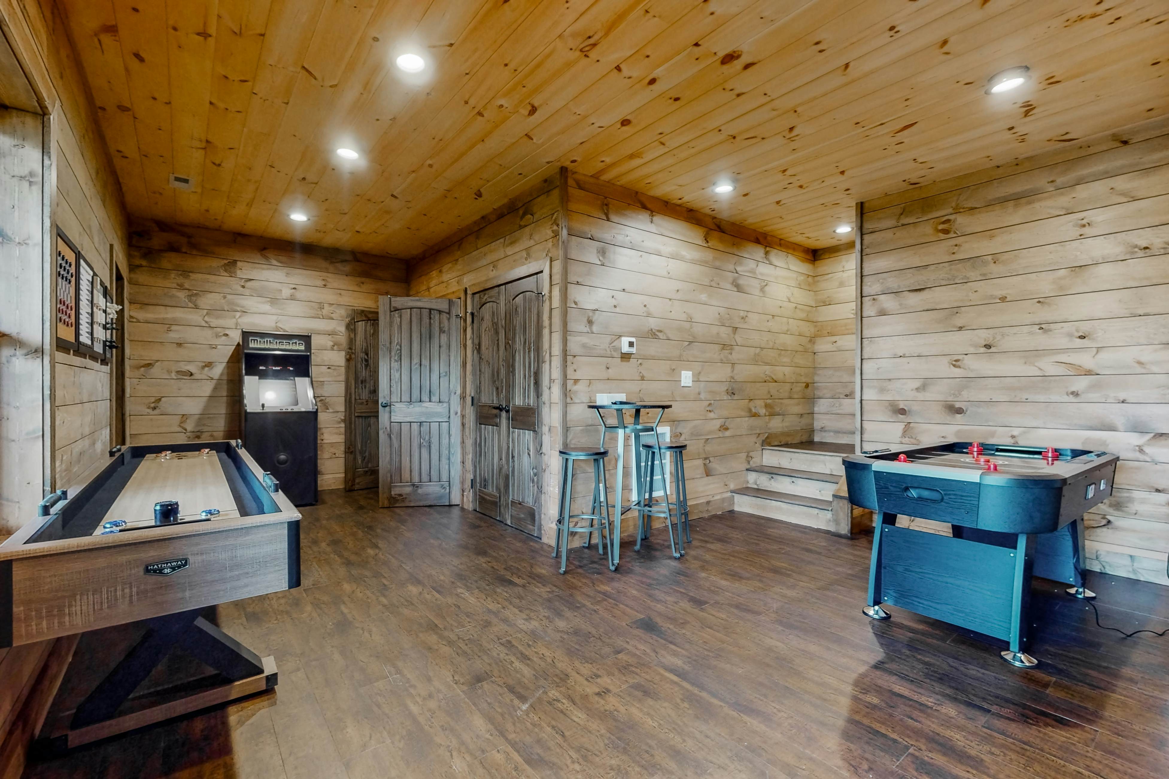 Modern Luxe Cabin w/Hot Tub, Mountain Views, Game Room, +Free Attraction Tickets