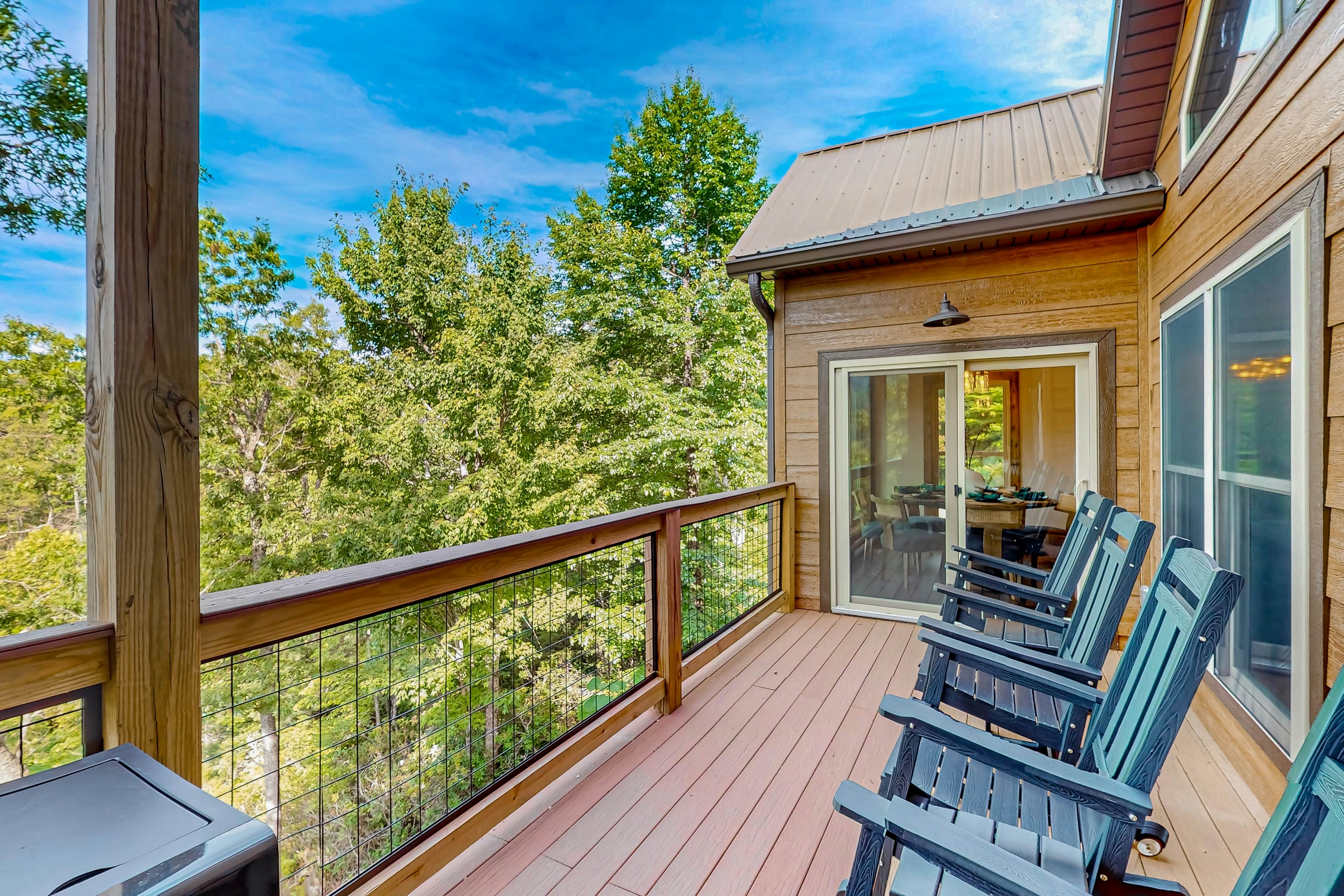 Modern Luxe Cabin w/Hot Tub, Mountain Views, Game Room, +Free Attraction Tickets
