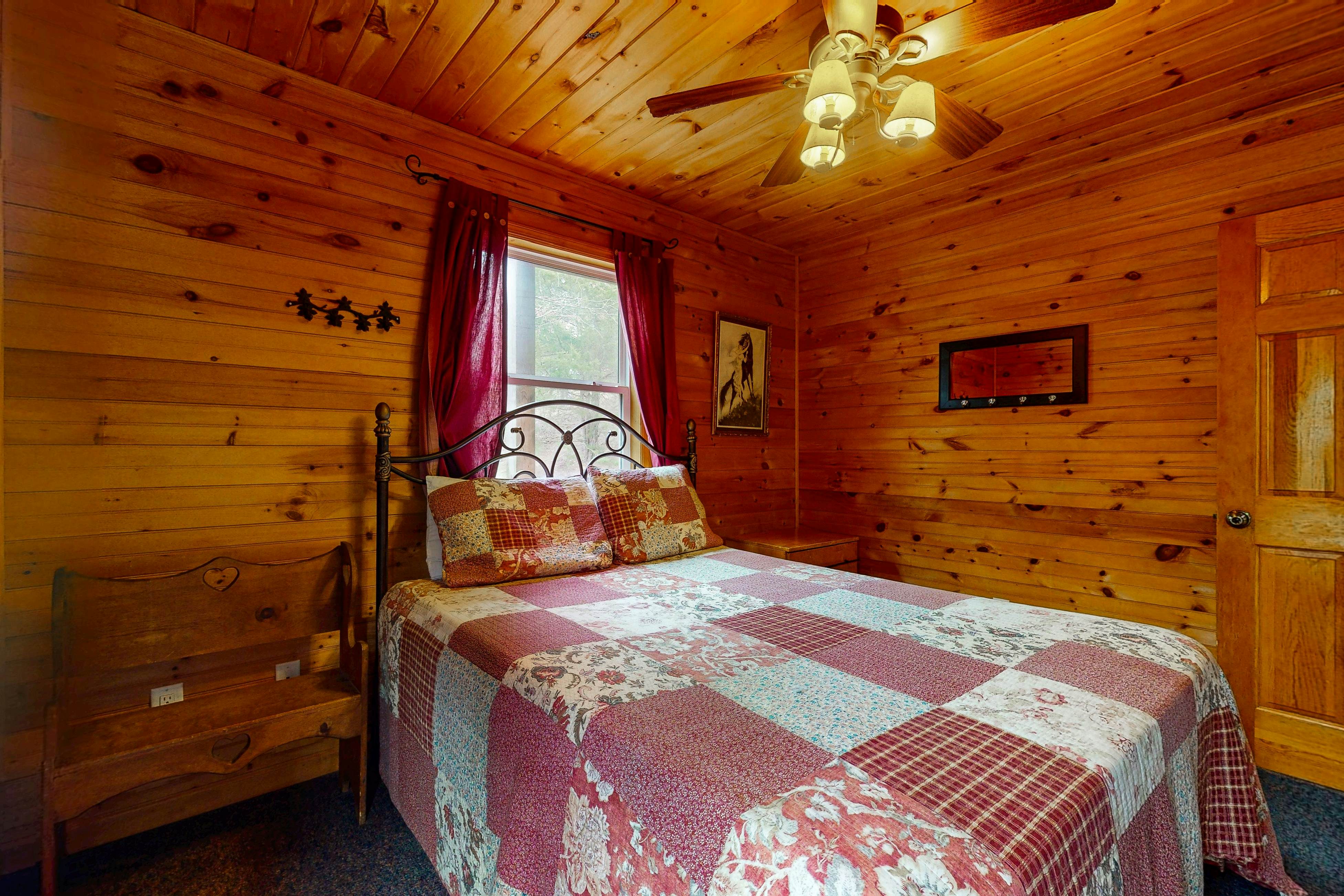 Stunning Lakefront Home・Dock・Fire Pit・Pool table