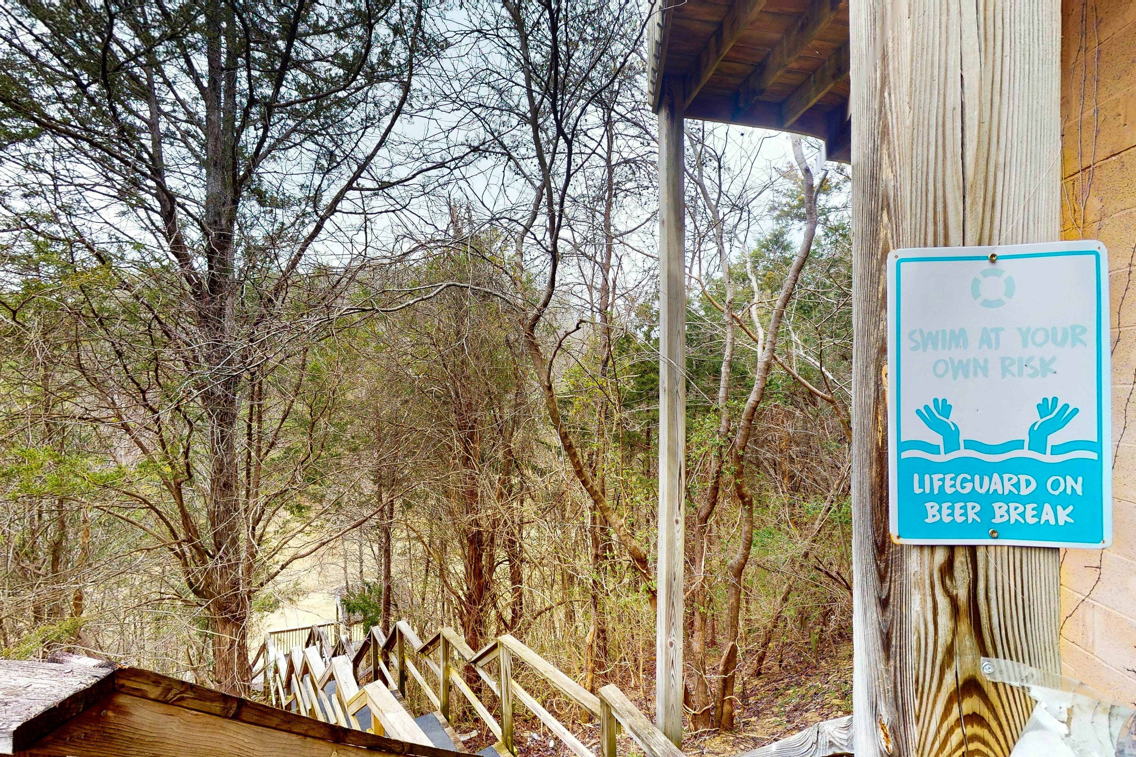 Stunning Lakefront Home・Dock・Fire Pit・Pool table