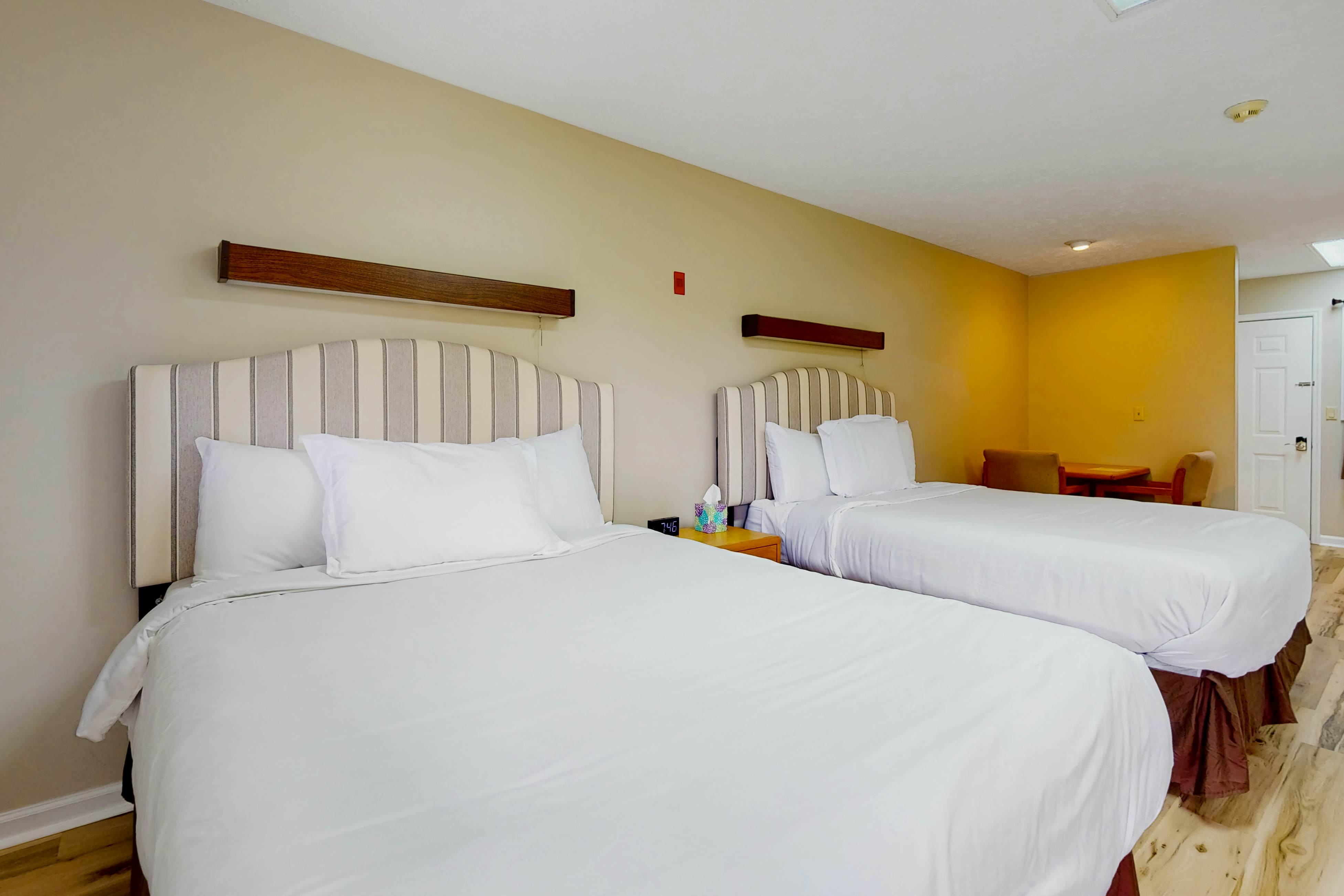 Charming Studio, Sleeps 4・Close to Douglas Lake