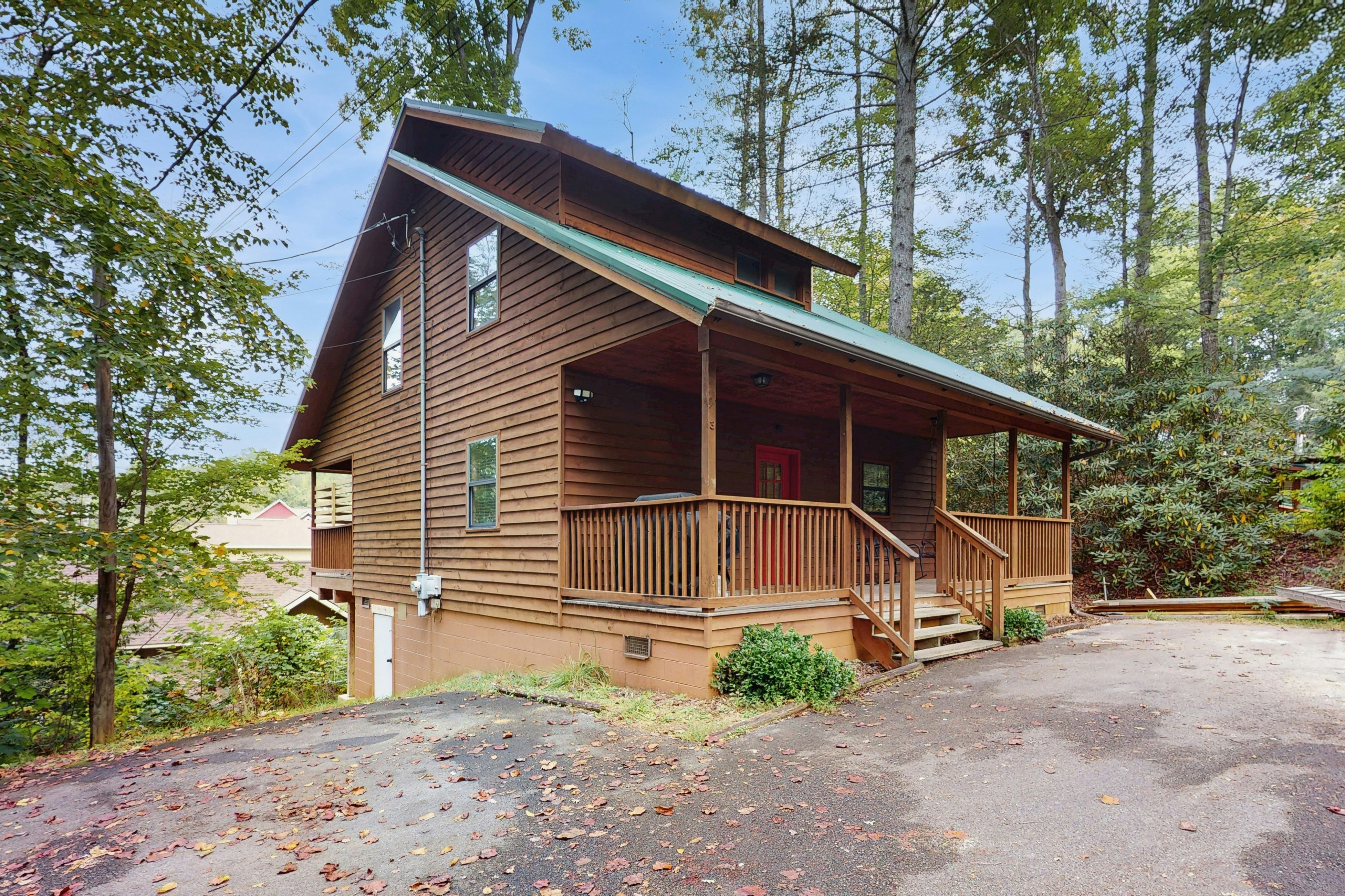 Cozy Cabin, Sleeps 6・Hot Tub・Grill・Games