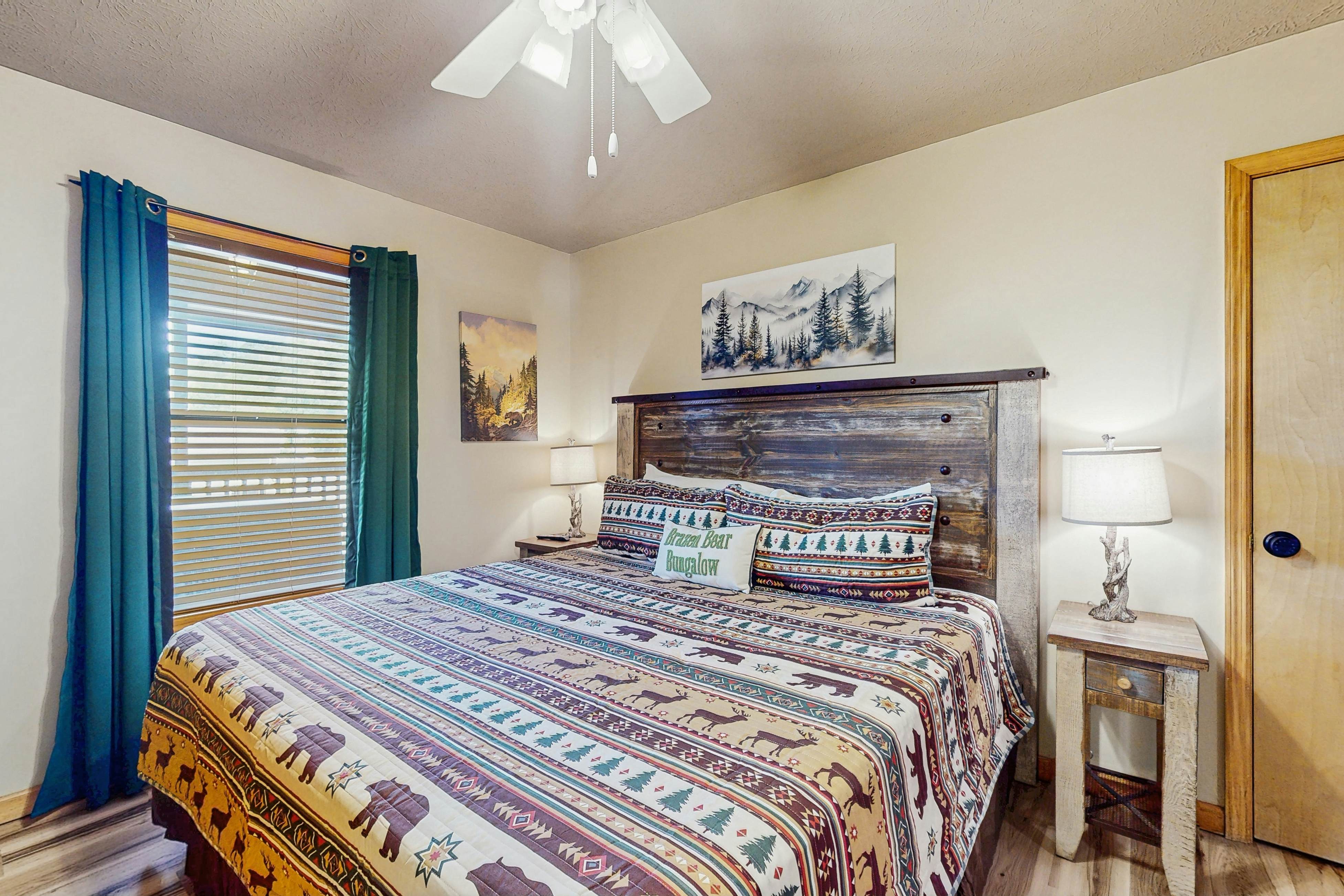 Cozy Cabin, Sleeps 6・Hot Tub・Grill・Games