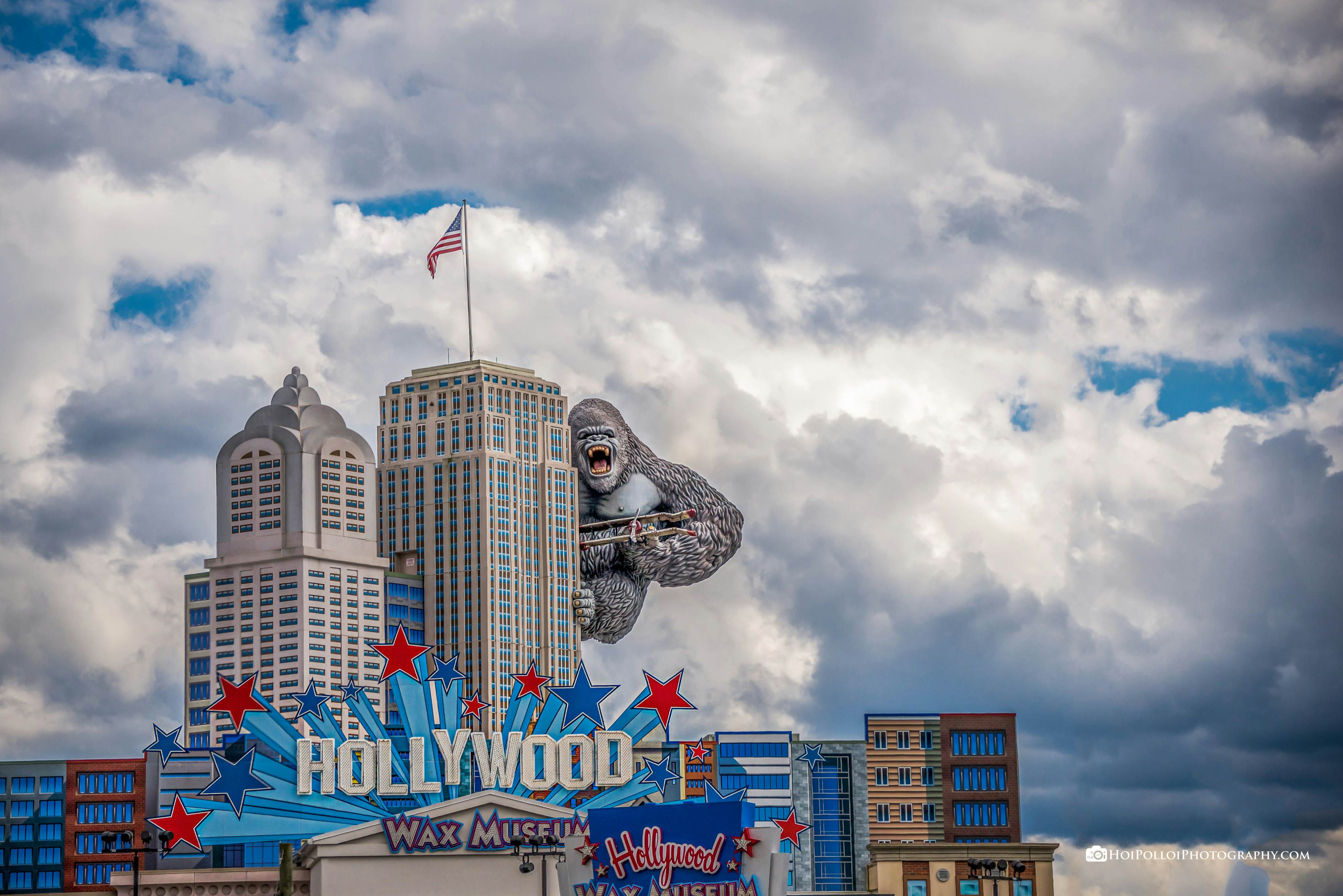 Charming Cabin, Sleeps 10・Hot Tub・Shared Pool