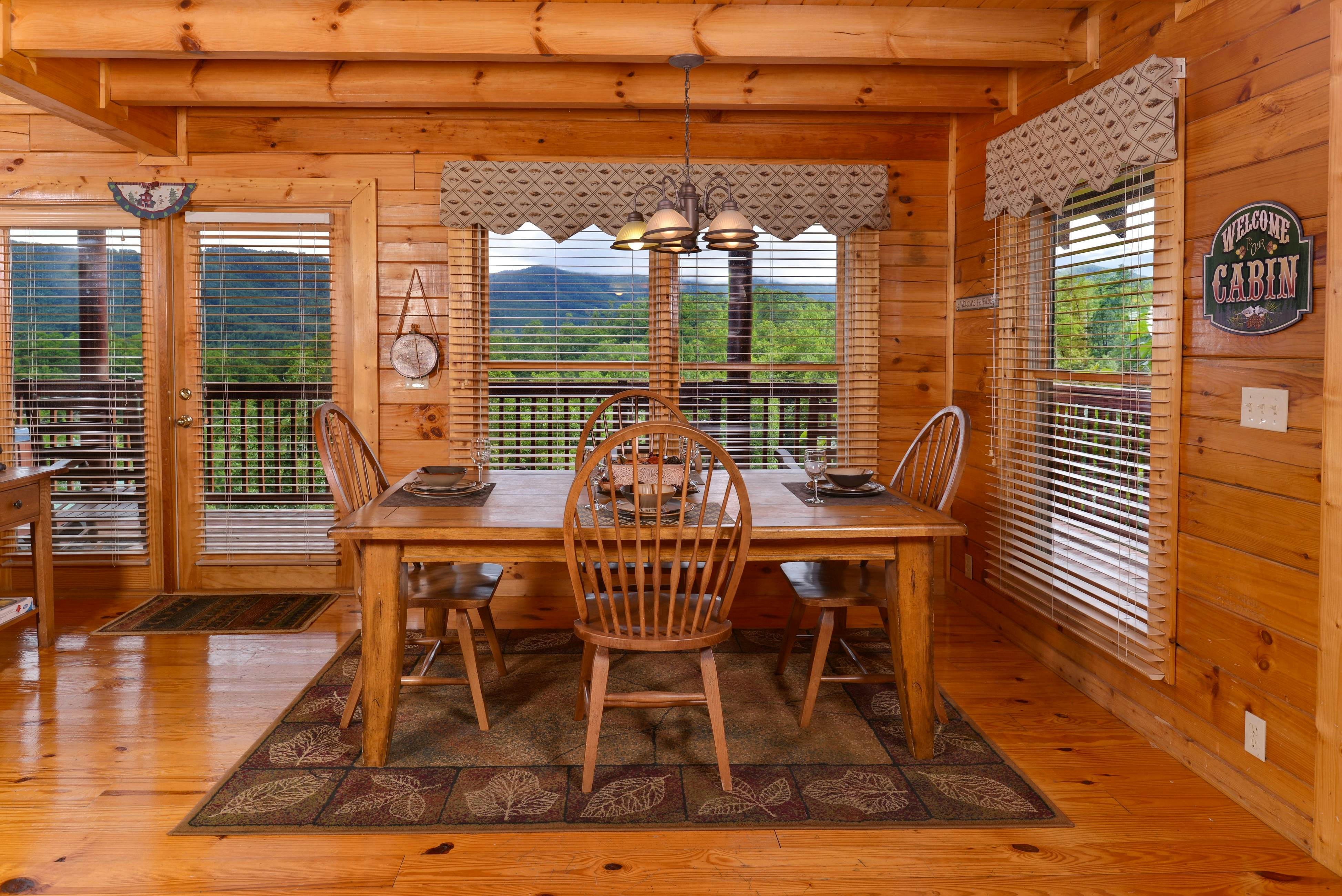 Scenic log cabin with hot tub, balcony, Free Attraction Tickets, & pool table