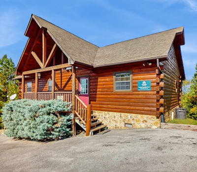 Mountain view cabin w/ private hot tub & pool table - Free Attraction Tickets