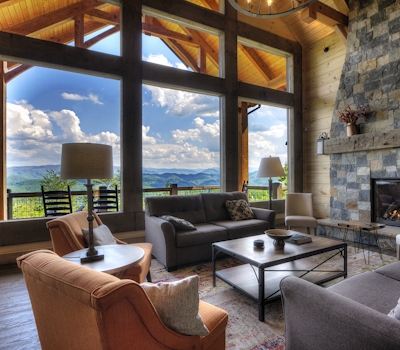 Cozy Cabin W Home Theater, Sleeps 15, Hot Tub, Views