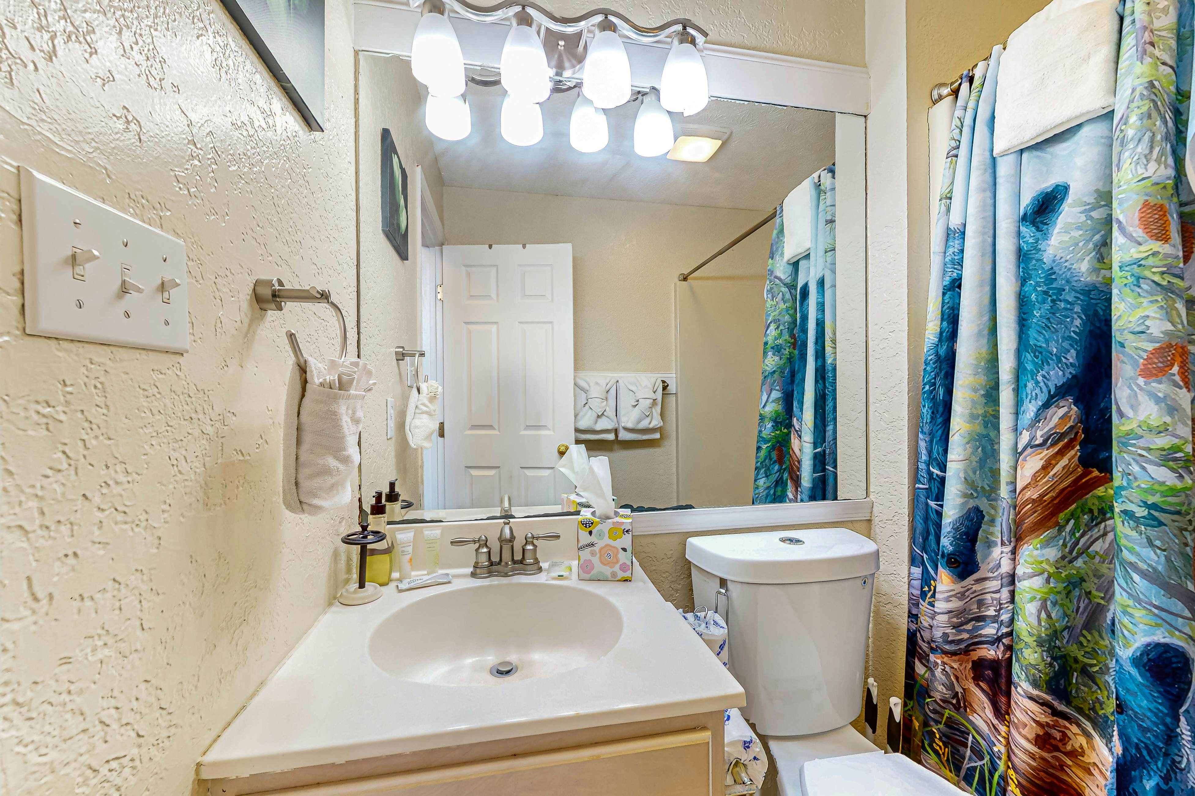Lakefront Cabin W Views・Boat Ramp・Dock・Hot Tub