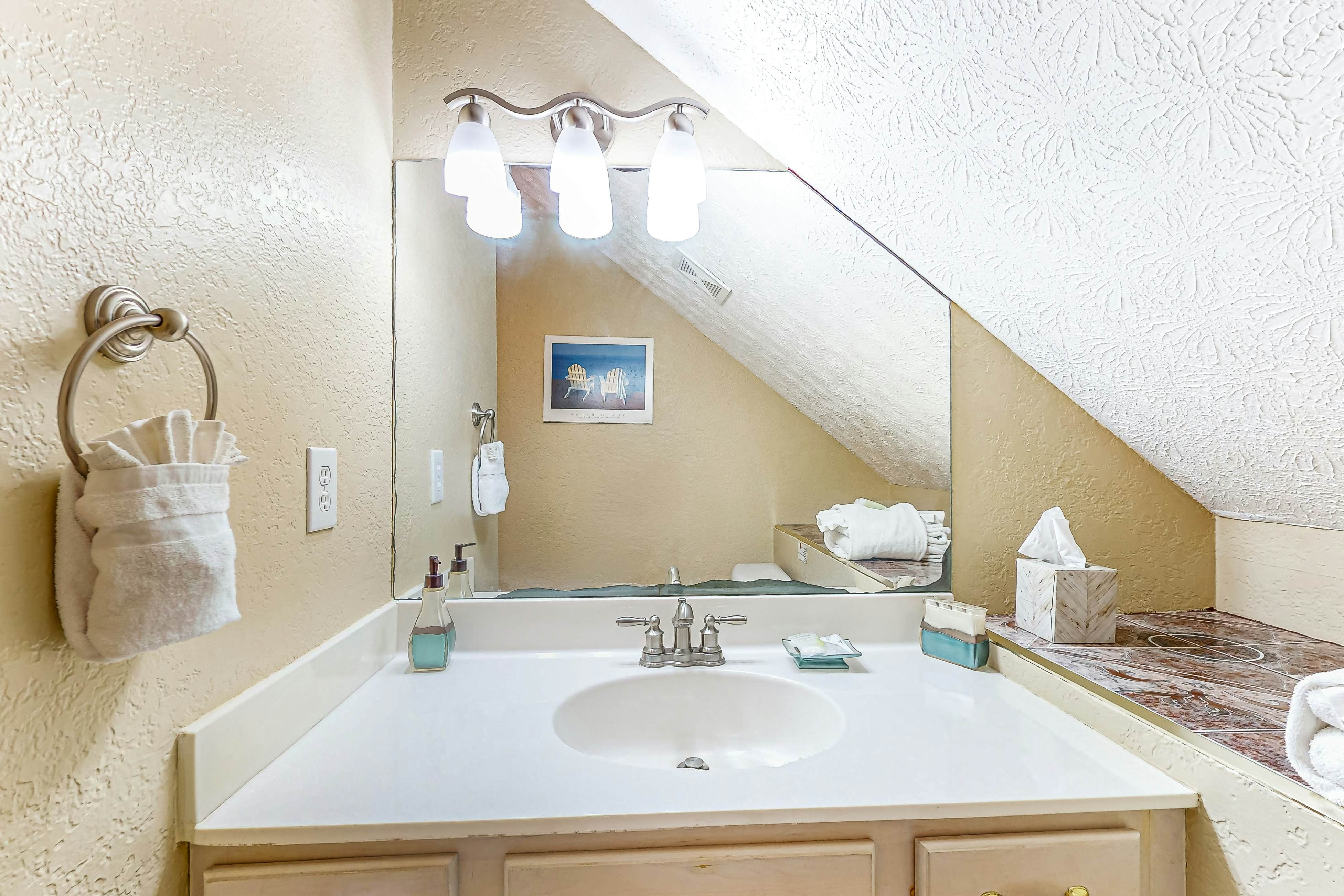 Lakefront Cabin W Views・Boat Ramp・Dock・Hot Tub