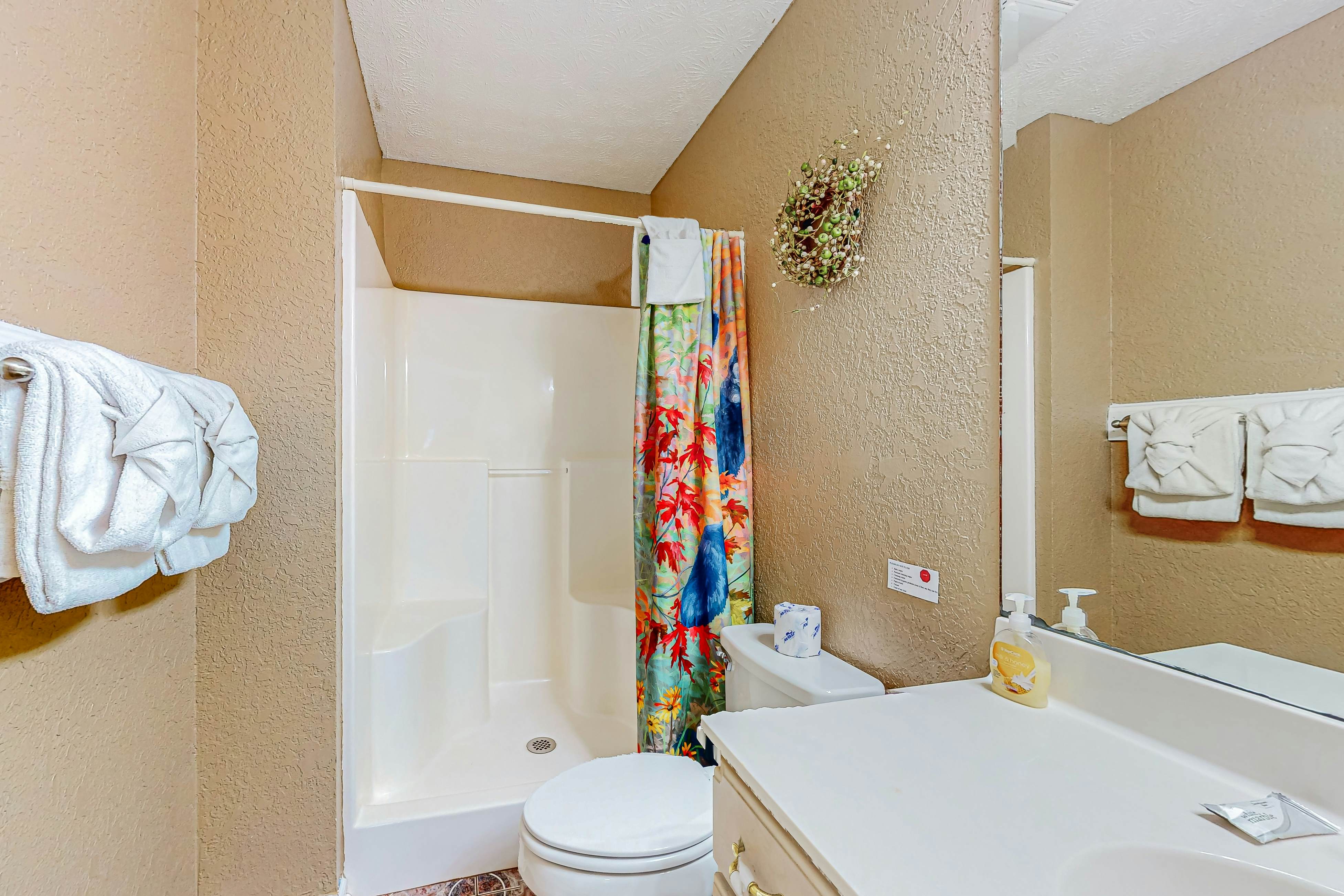 Lakefront Cabin W Views・Boat Ramp・Dock・Hot Tub