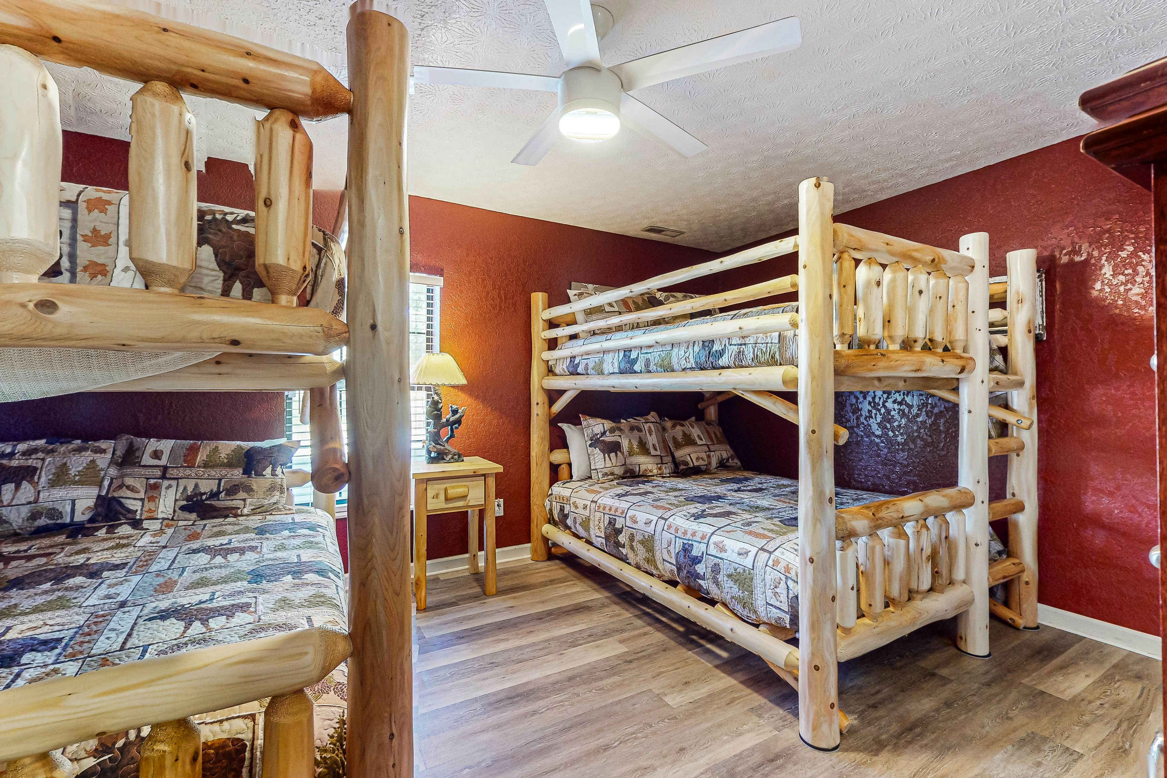 Lakefront Cabin W Views・Boat Ramp・Dock・Hot Tub