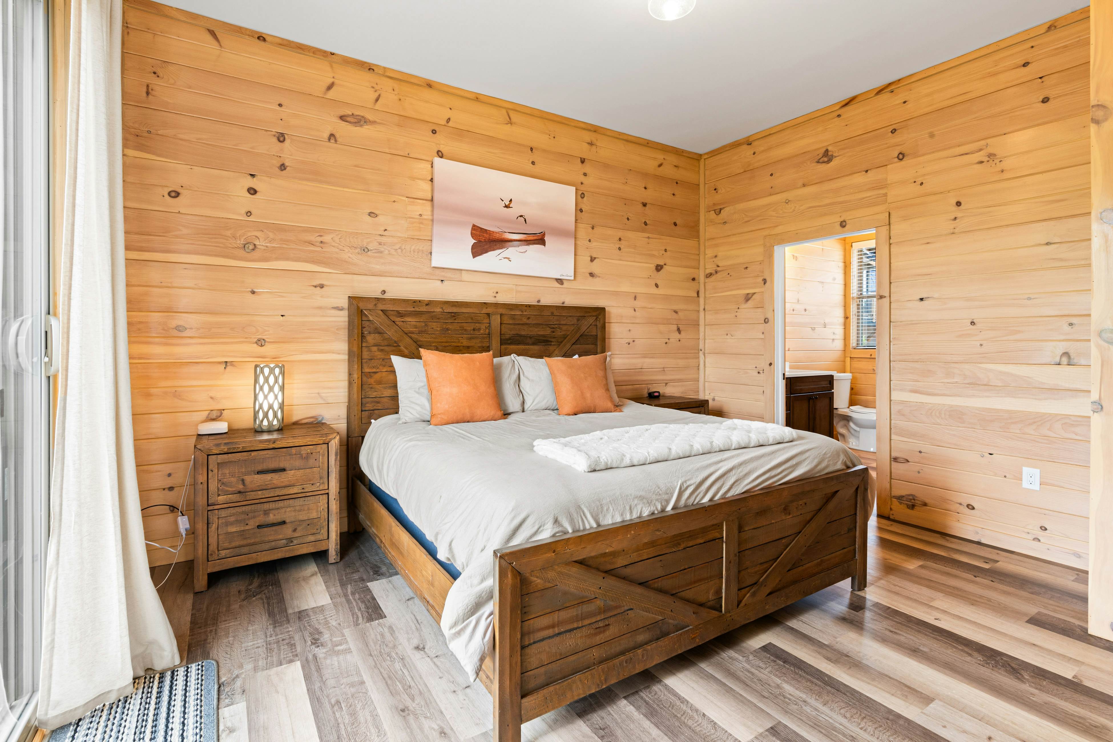 Lake View Cabin, Sleeps 10・Hot Tub・Games・Theater