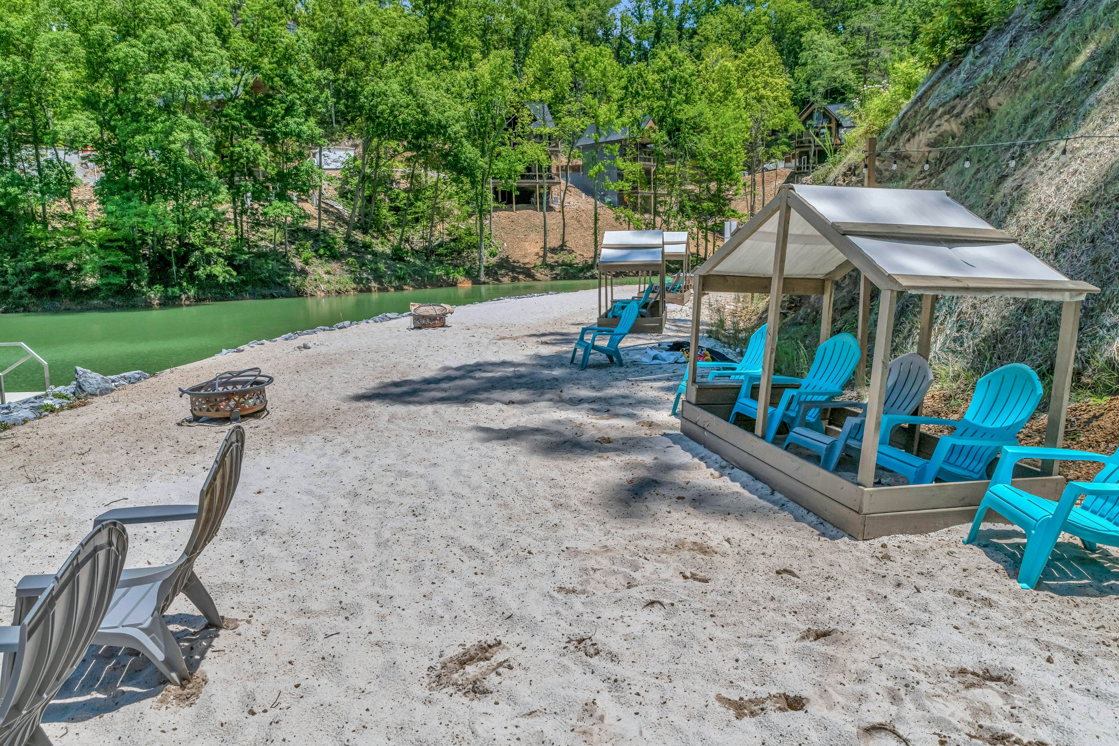 Lake View Cabin, Sleeps 10・Hot Tub・Games・Theater