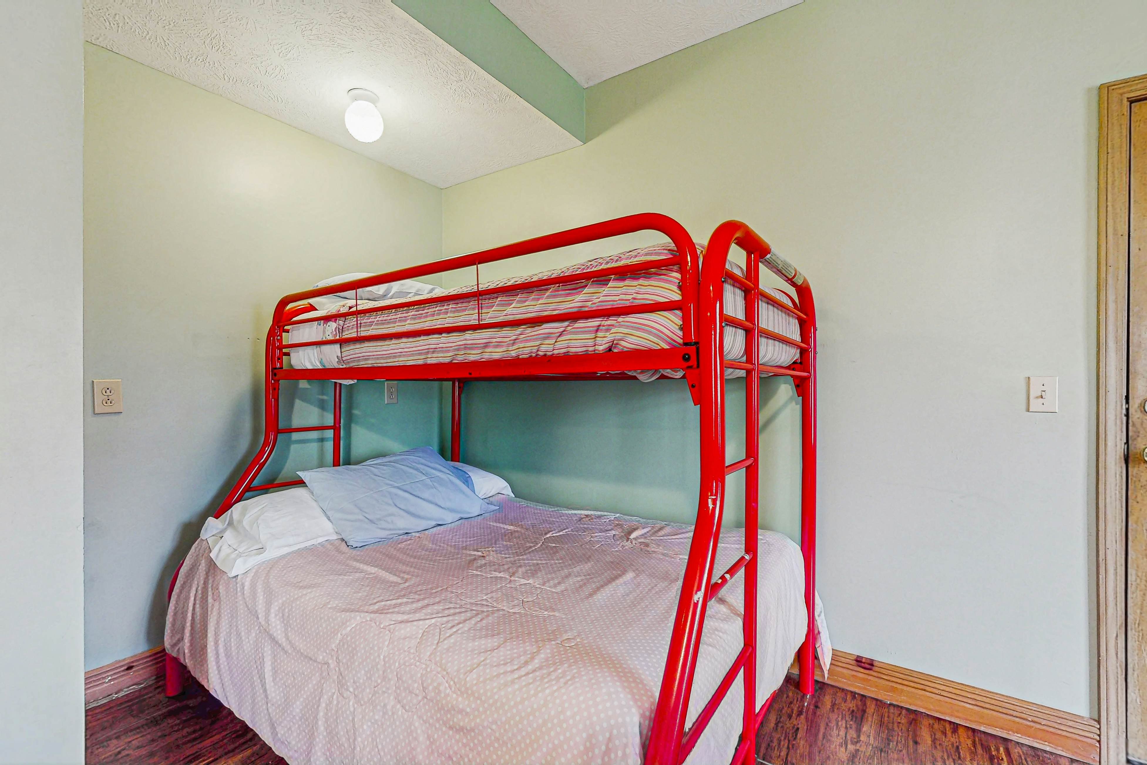 Dog-friendly lake home with private floating dock - jetted tub, firepit, & decks