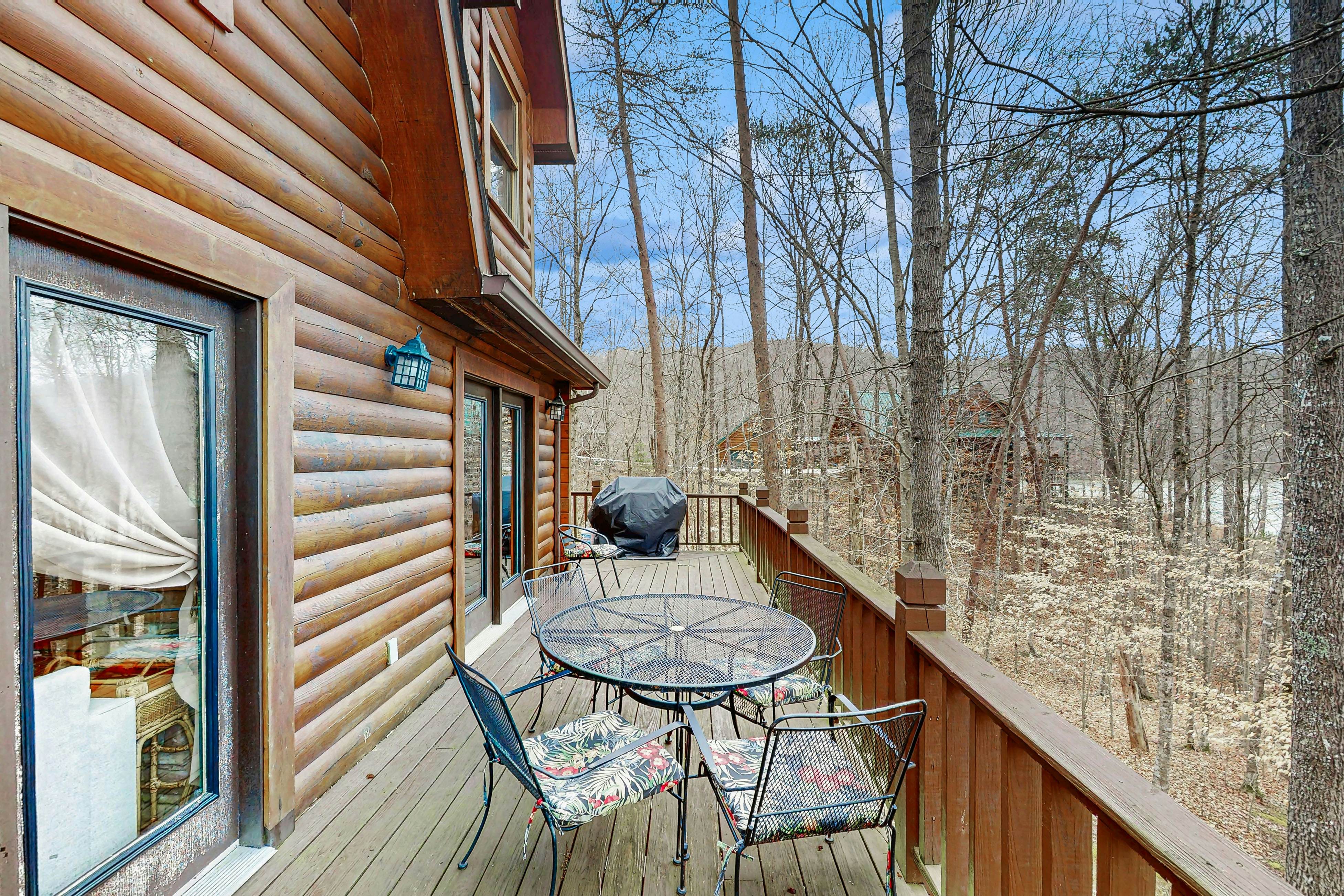 Dog-friendly lake home with private floating dock - jetted tub, firepit, & decks