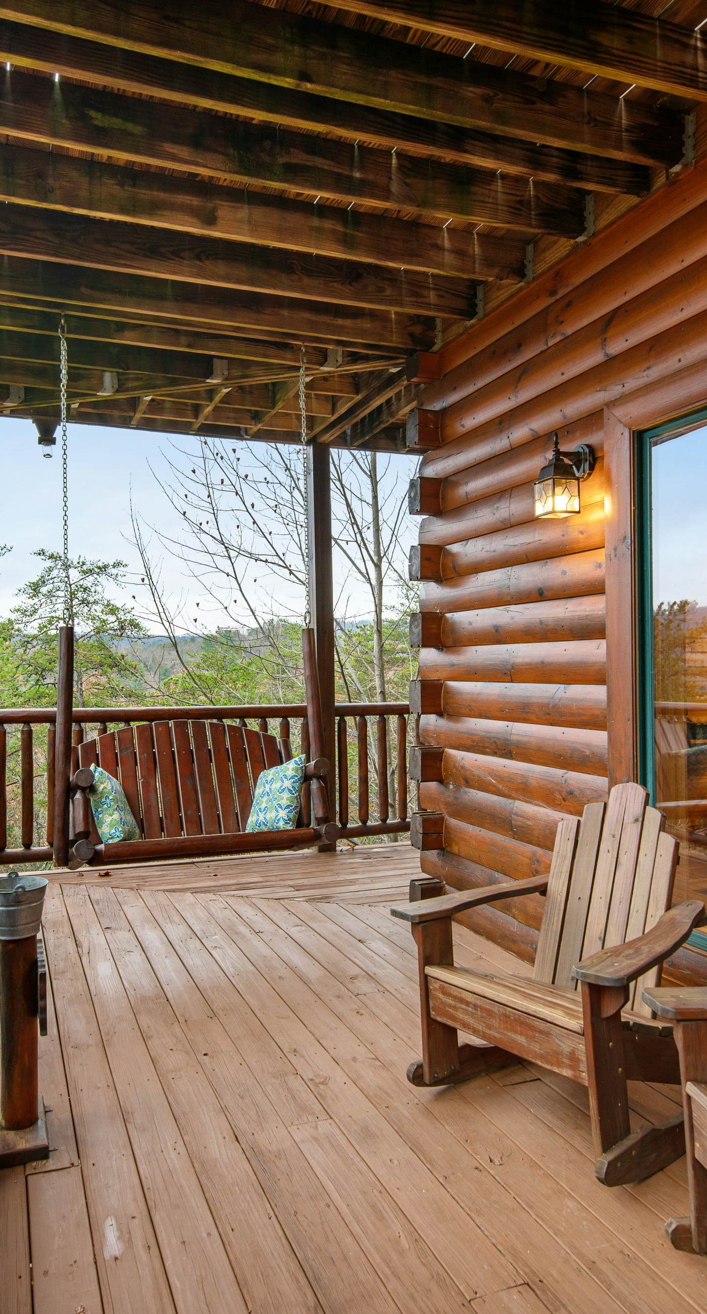 Grizzly Manor, Sleep 18, Amazing Mtn Views, Hot Tub