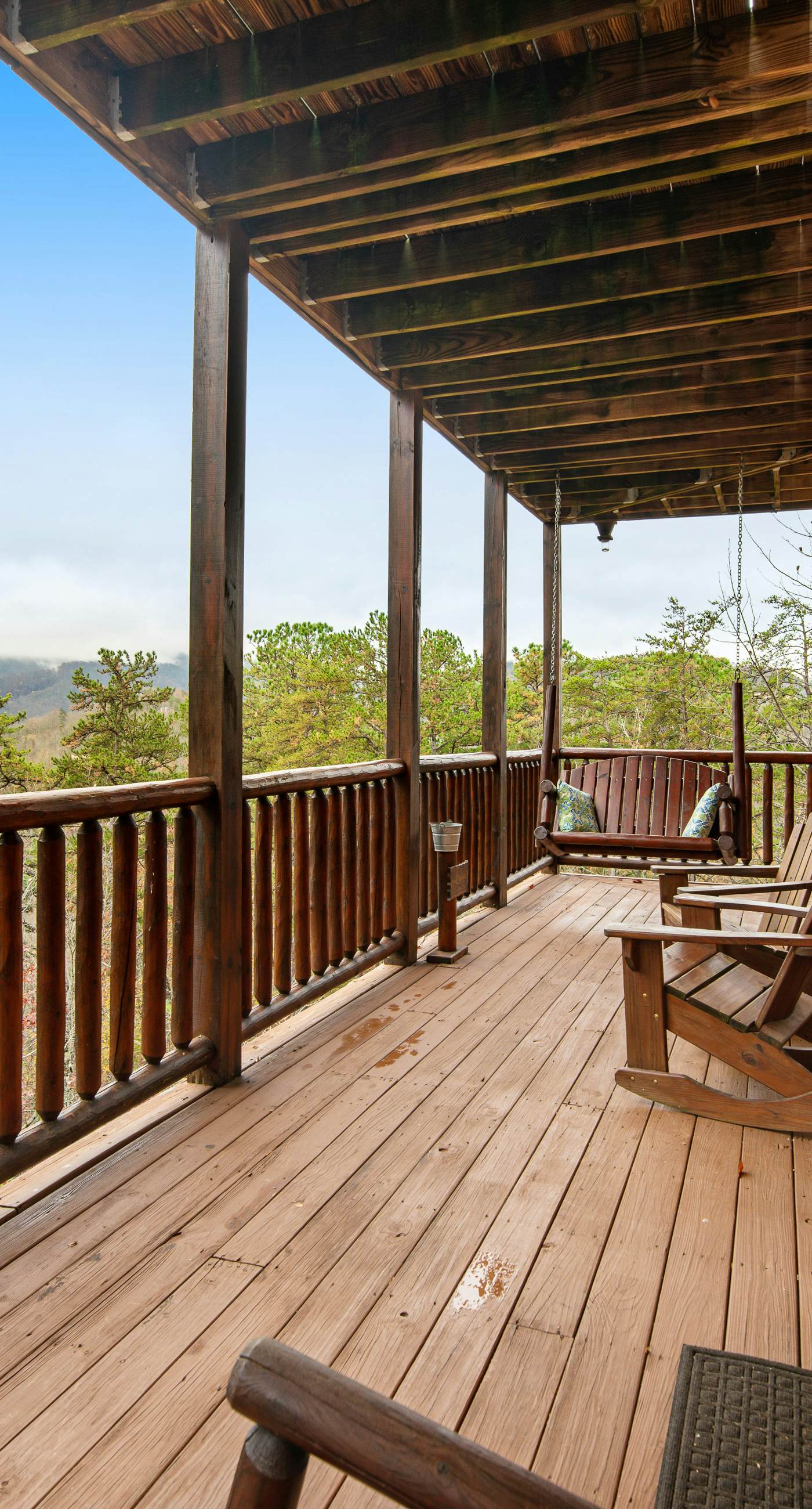 Grizzly Manor, Sleep 18, Amazing Mtn Views, Hot Tub