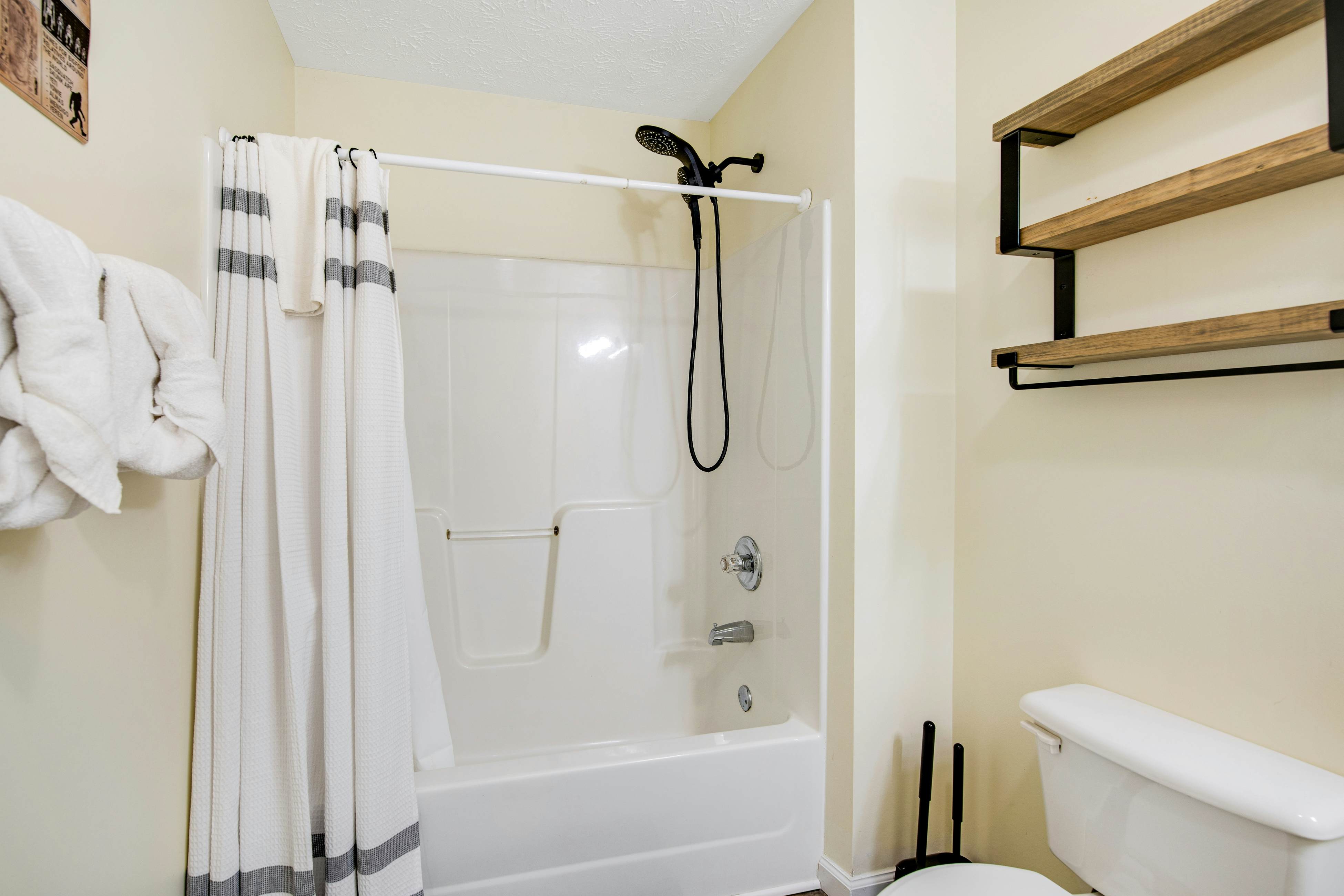 Dog Welcome Cottage Near Smokies, Sleeps 4・Firepit