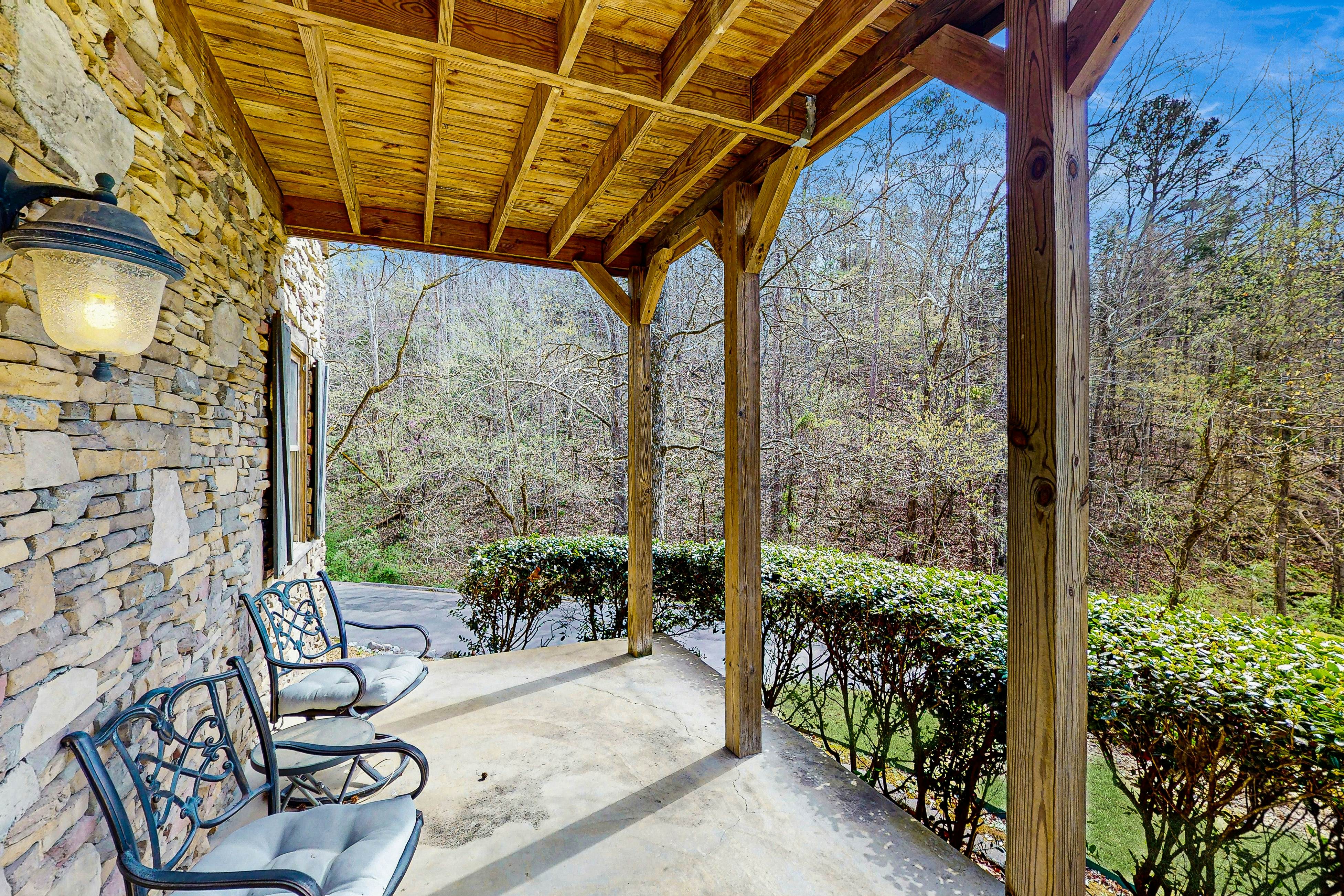 Beautiful Cabin, Sleeps 9・Hot Tub・Picnic Area