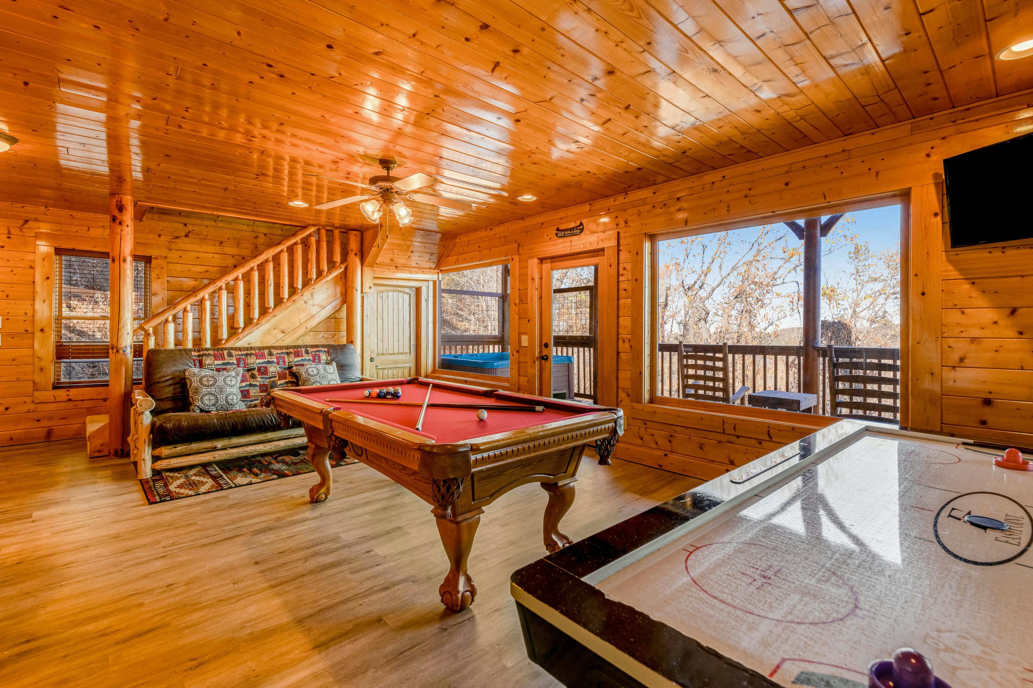 Mtn retreat w/ hot tub, game room, decks, pool access + free attraction tickets