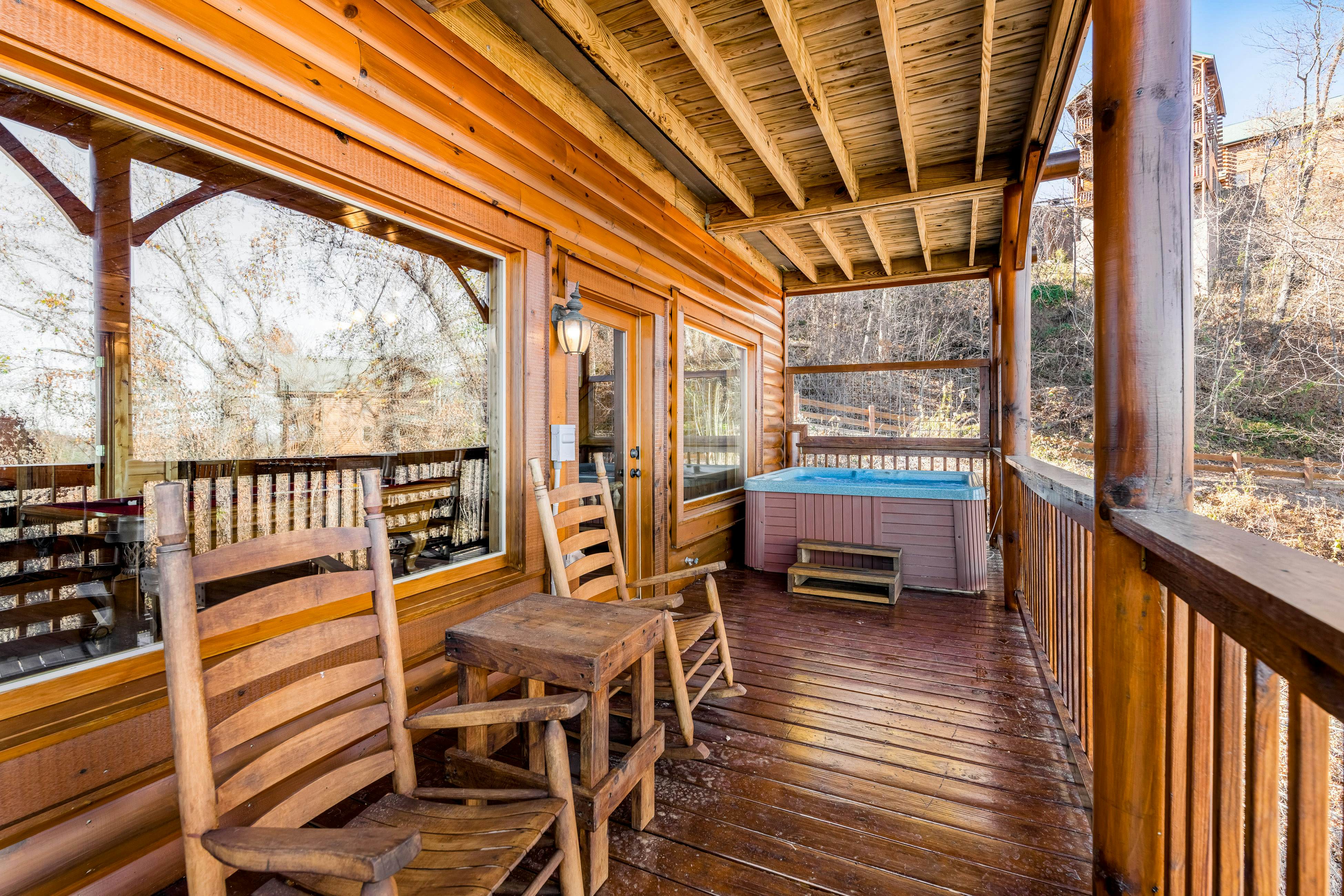 Mtn retreat w/ hot tub, game room, decks, pool access + free attraction tickets